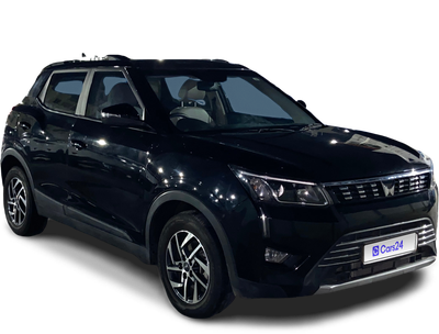 2024 Mahindra XUV300 - SUV - Petrol - Manual - ₹9.79 lakh