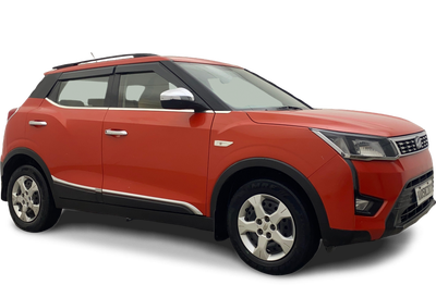Mahindra XUV300-img