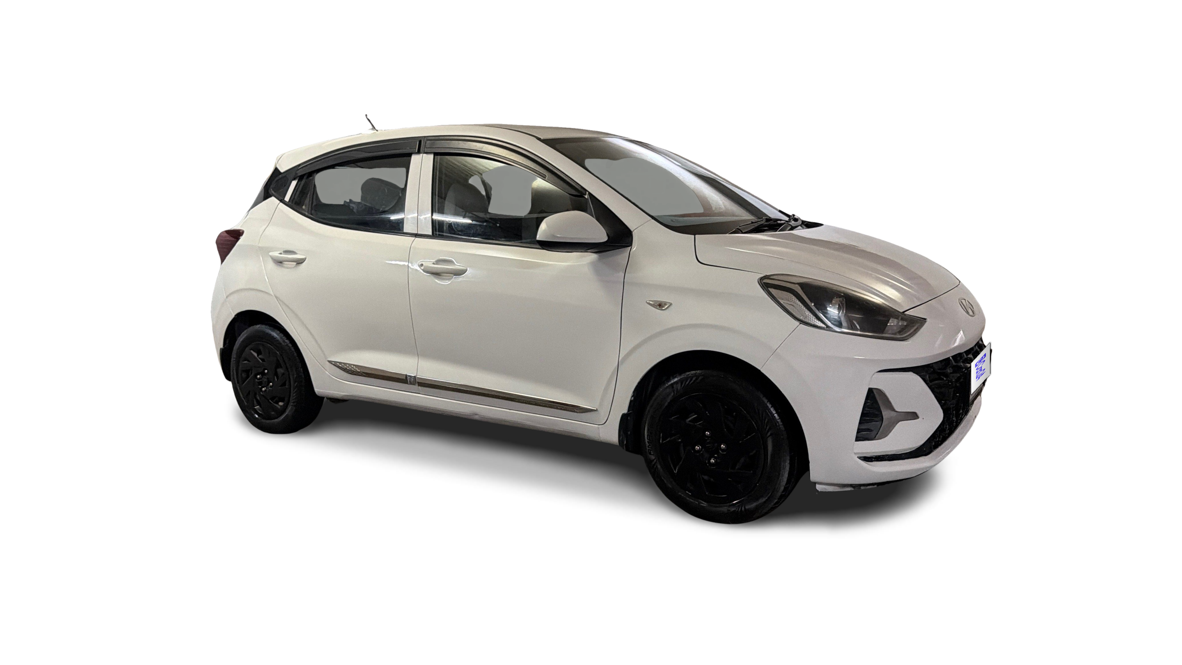 2024 Hyundai GRAND I10 NIOS - Hatchback - CNG - Manual - ₹5.84 lakh