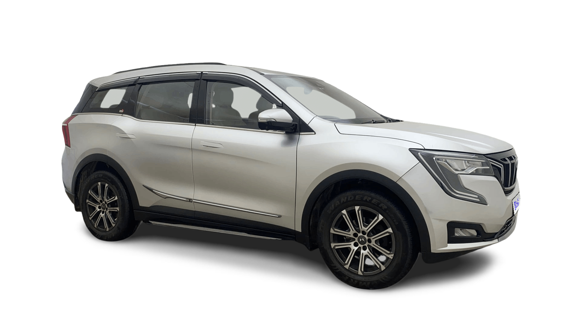 2021 Mahindra XUV700 - SUV - Petrol - Automatic - ₹15.44 lakh