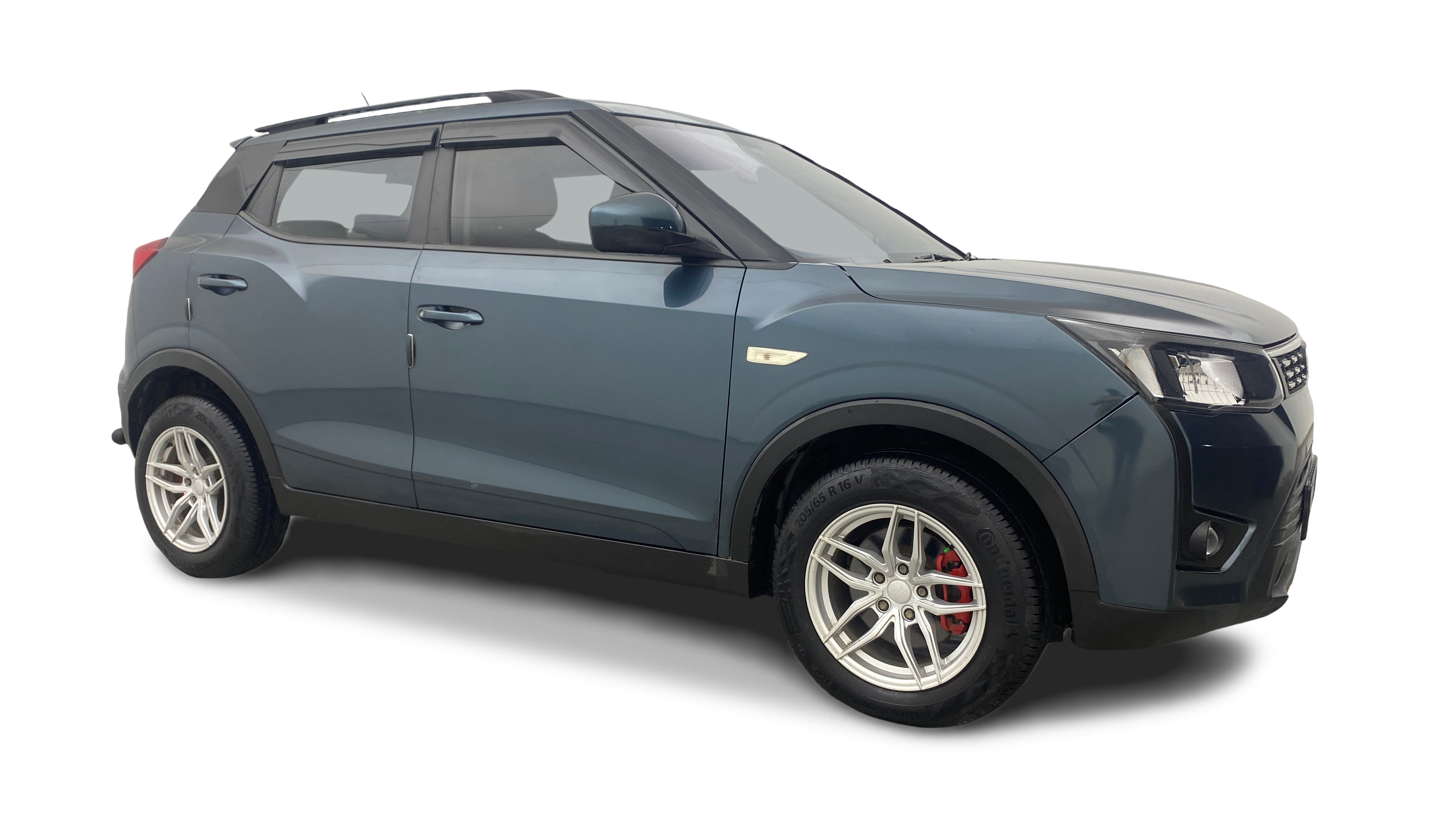 2021 Mahindra XUV300 - SUV - Diesel - Manual - ₹7.44 lakh