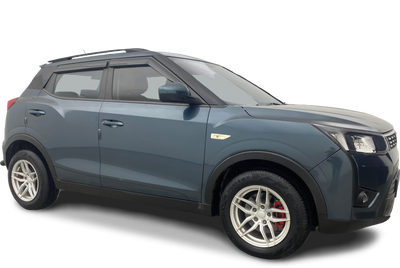 2021 Mahindra XUV300 - SUV - Diesel - Manual - ₹7.44 lakh