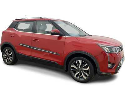 Mahindra XUV300-img