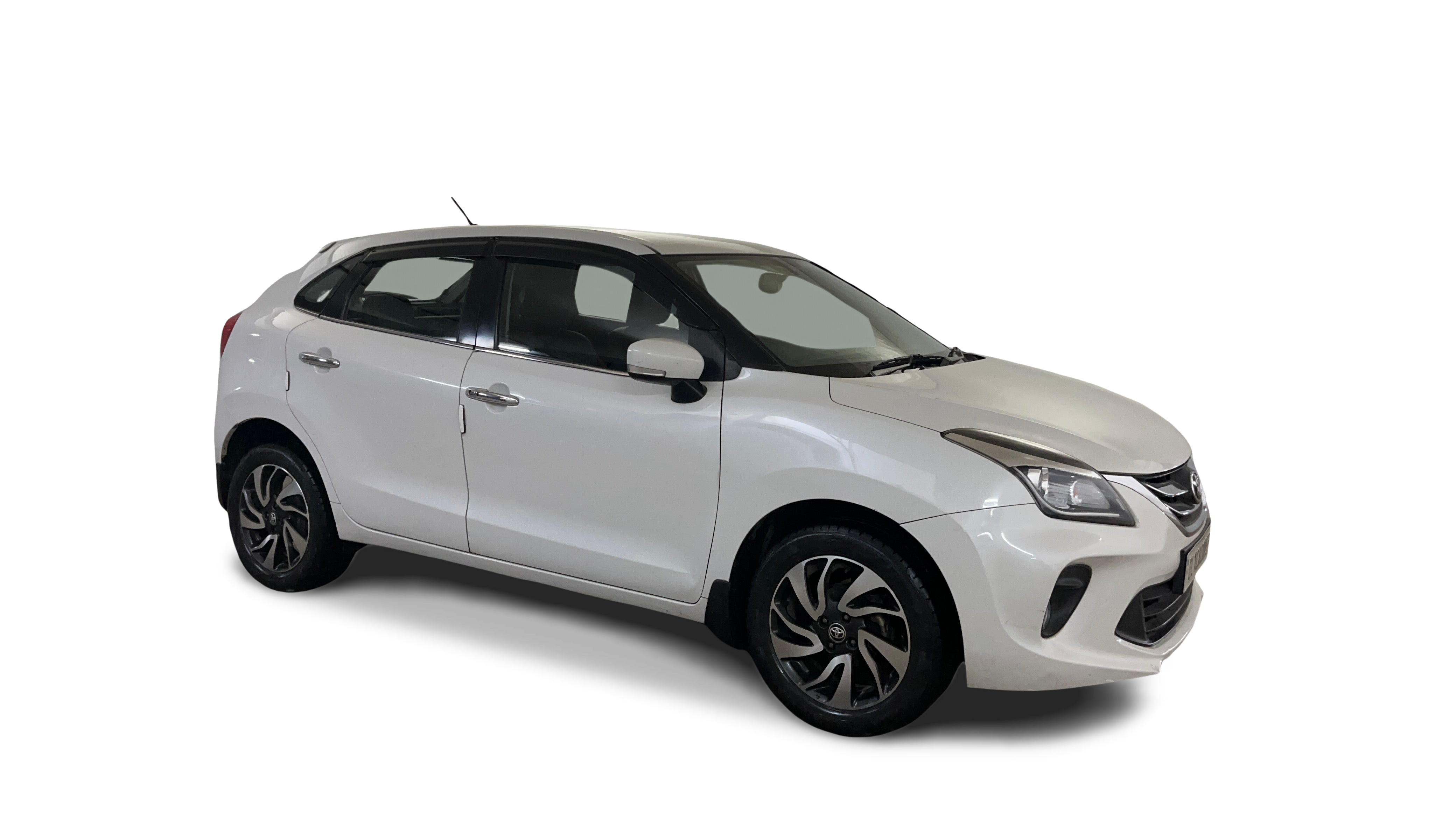 2019 Toyota Glanza - Hatchback - Petrol - Manual - ₹4.54 lakh