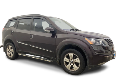 Mahindra XUV500-img