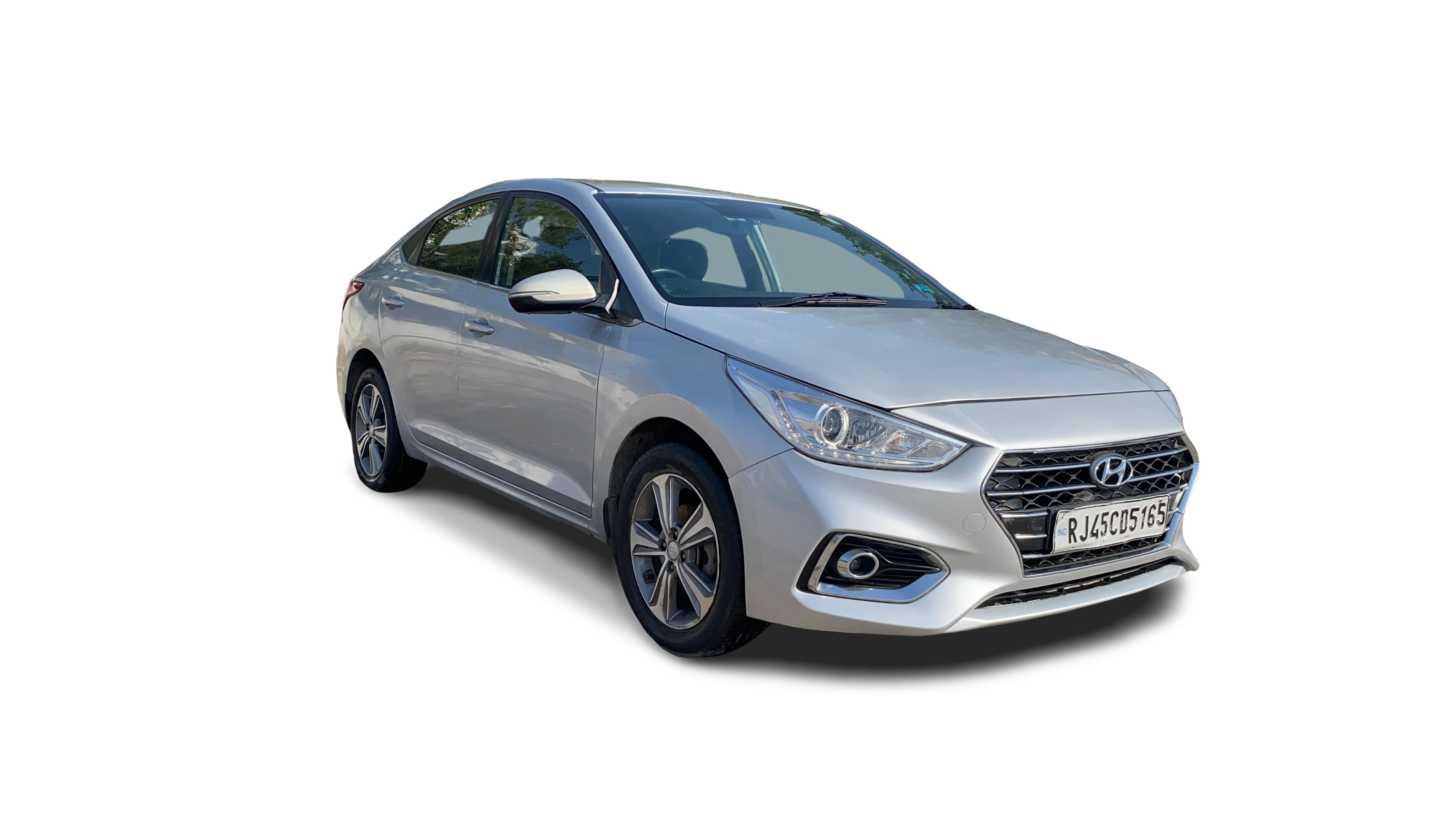 2018 Hyundai Verna - Sedan - Petrol - Manual - ₹5.45 lakh