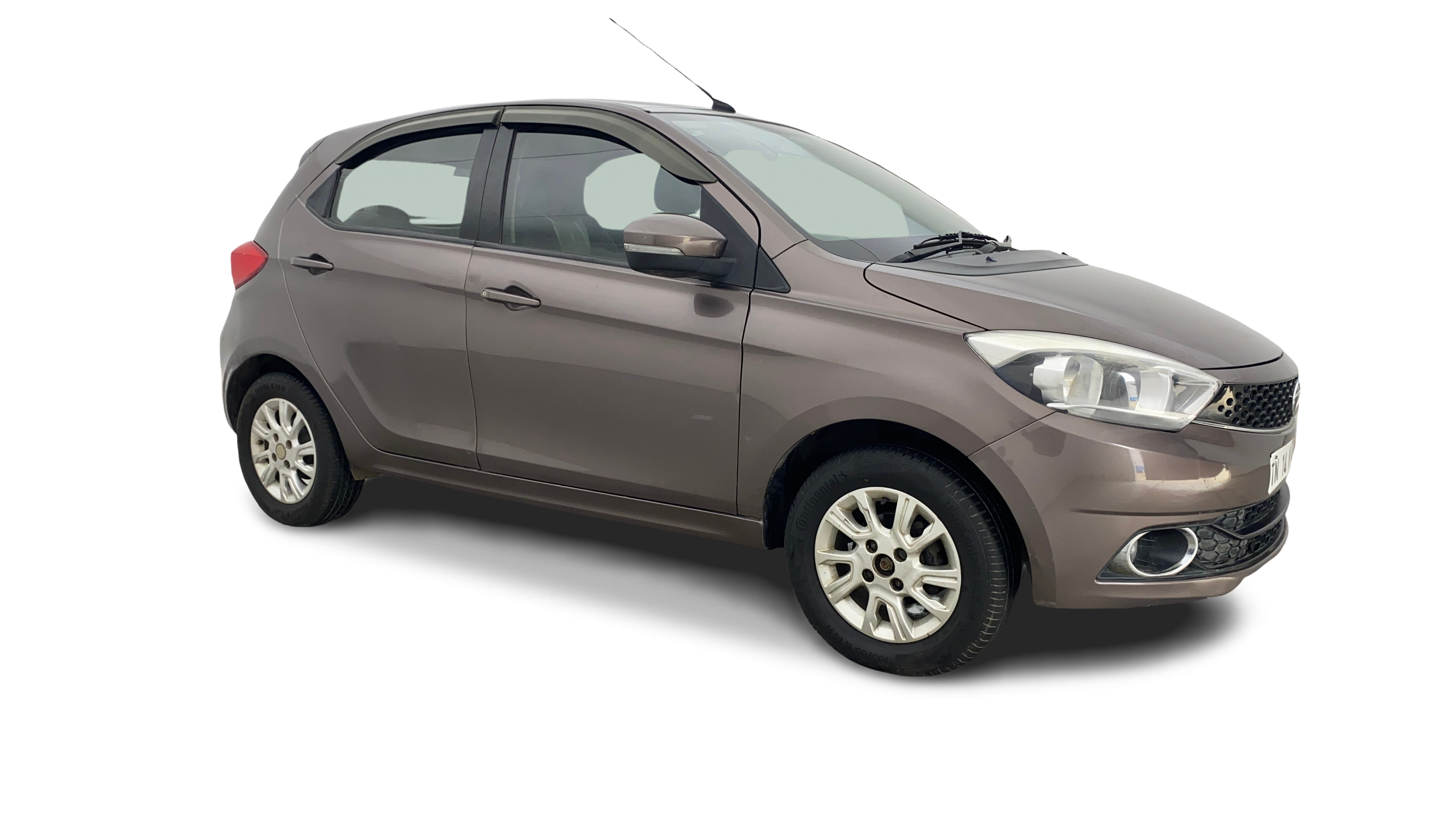 Tata Tiago-img