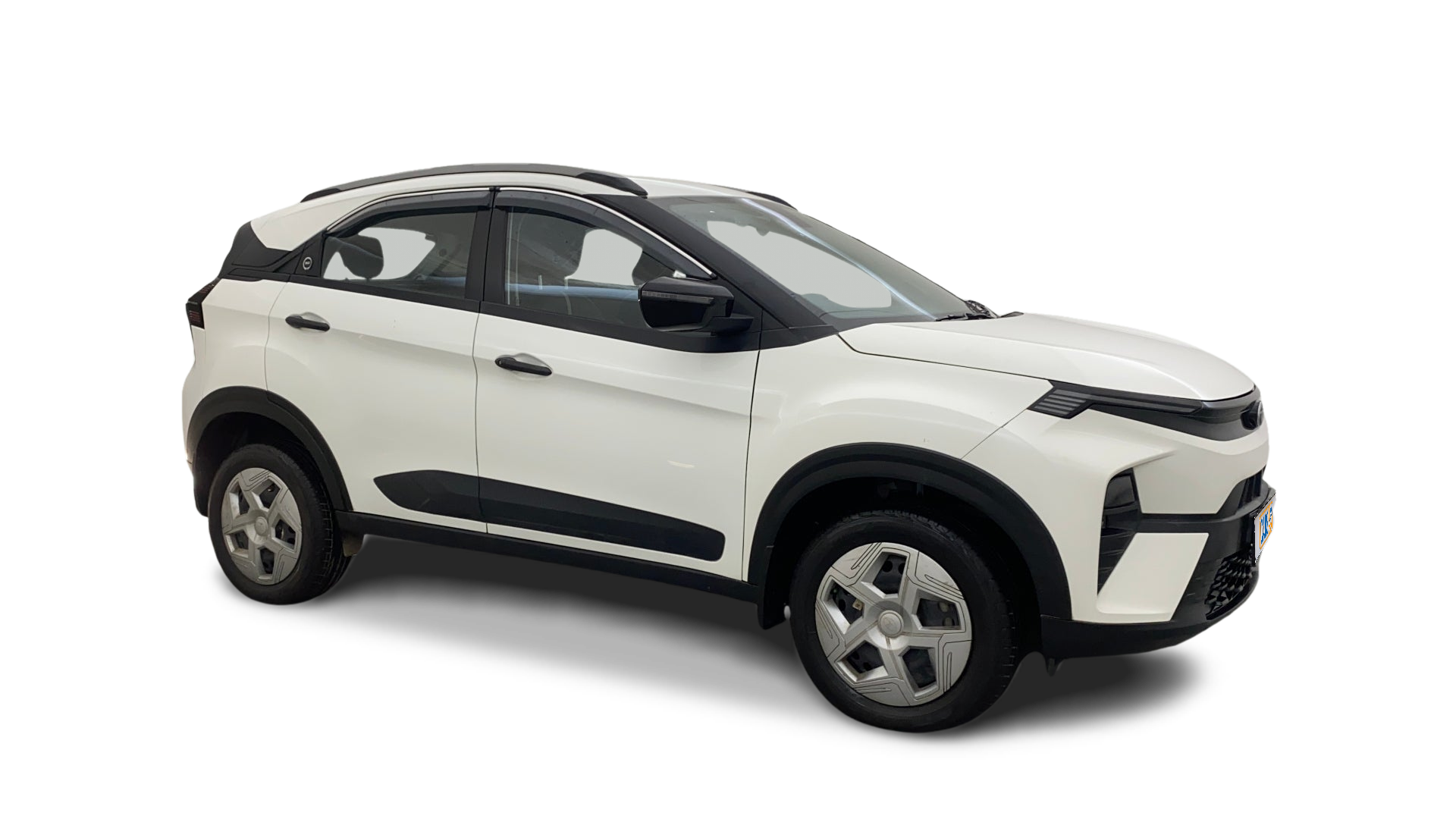Tata NEXON-img