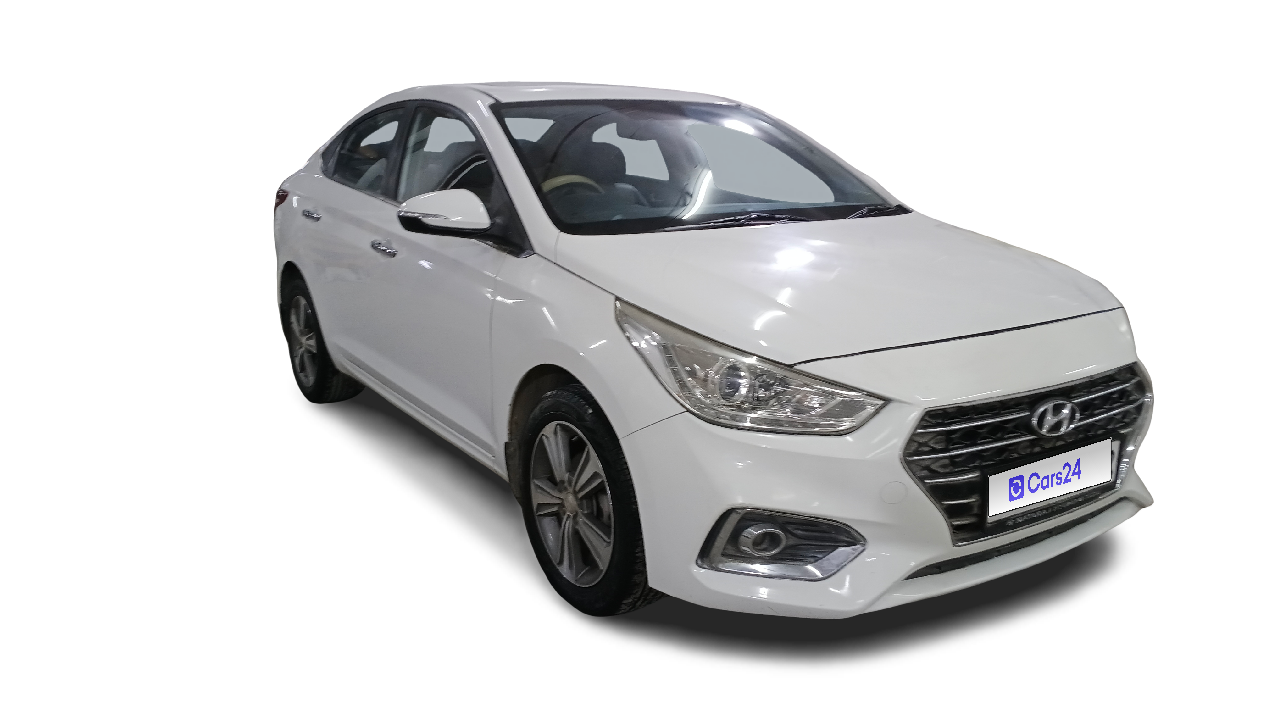 2018 Hyundai Verna - Sedan - Petrol - Manual - ₹6.48 lakh