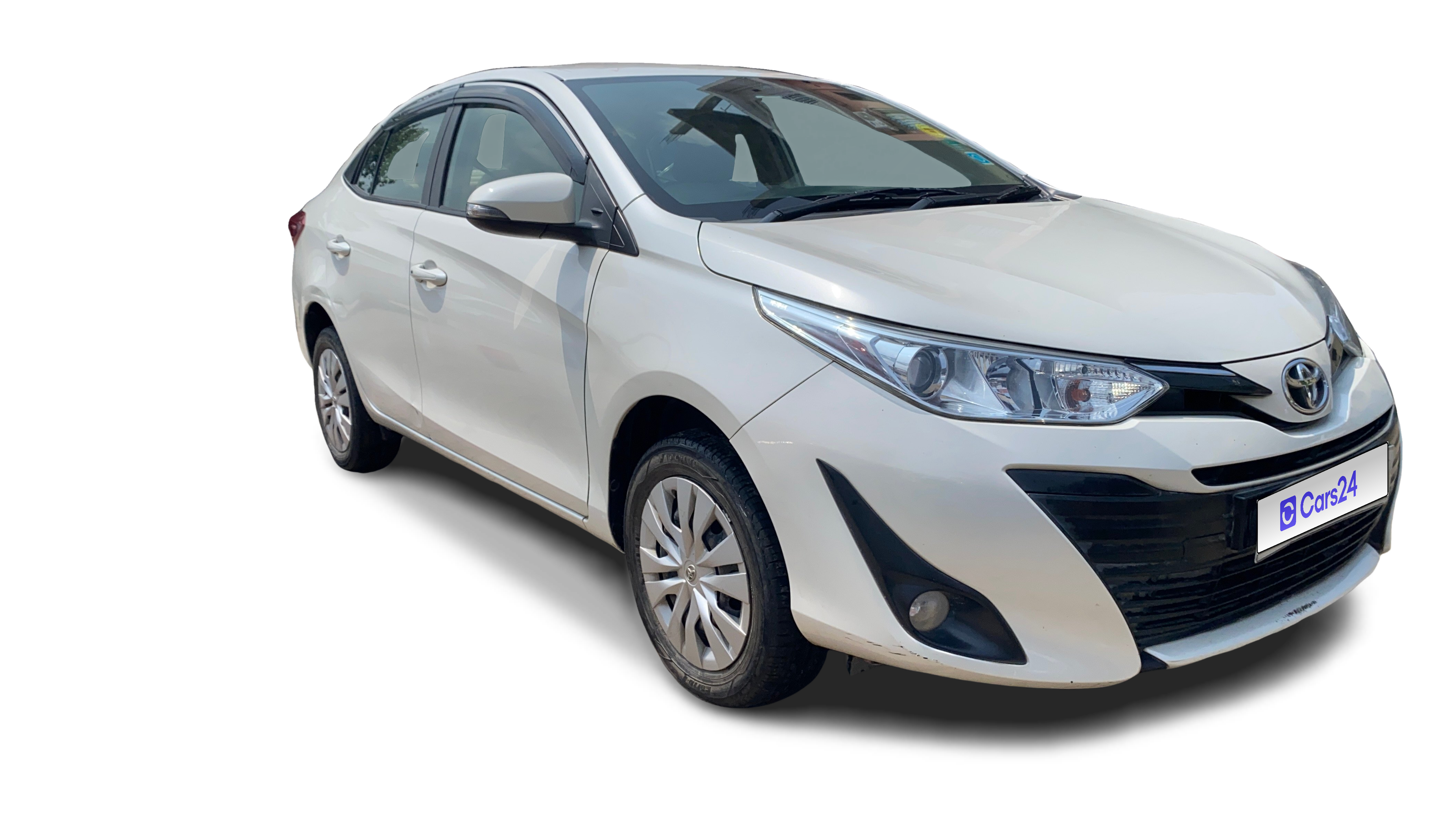 2018 Toyota YARIS - Sedan - Petrol - Manual - ₹8.19 lakh