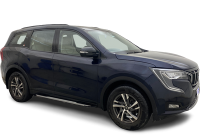 2022 Mahindra XUV700 - SUV - Petrol - Manual - ₹13.49 lakh