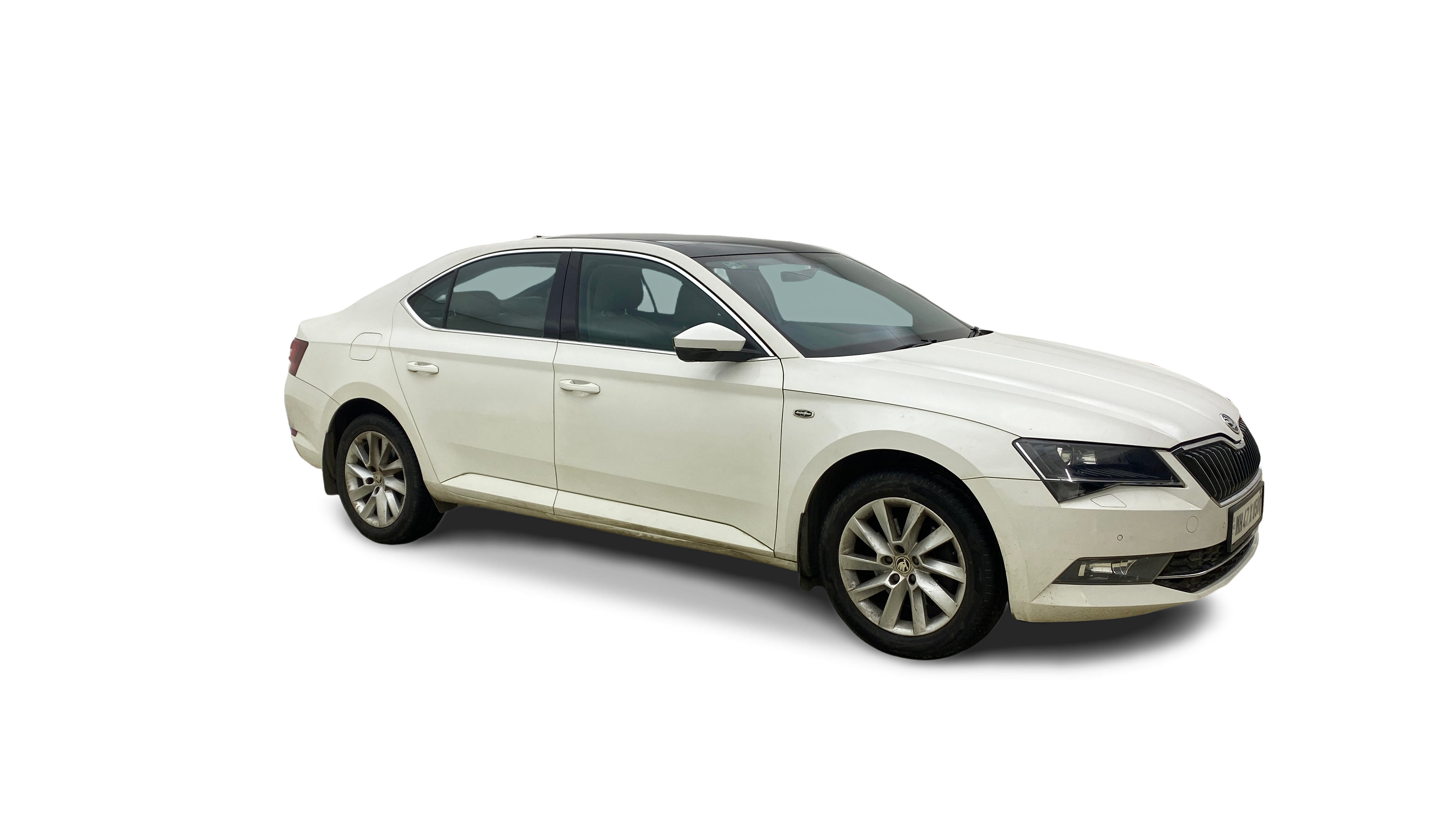 2016 Skoda Superb - Sedan - Petrol - Automatic - ₹10.75 lakh