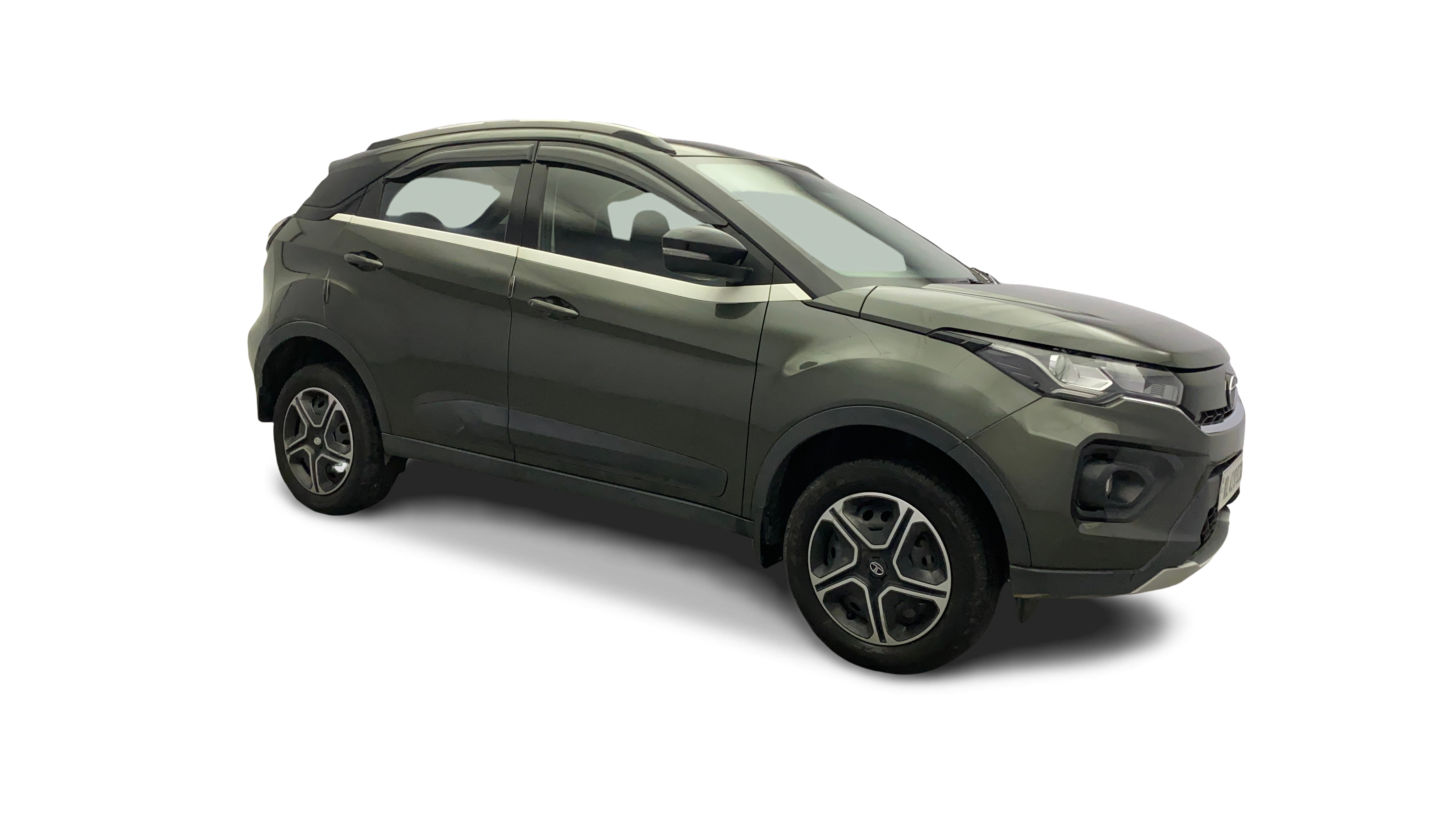 Tata NEXON-img