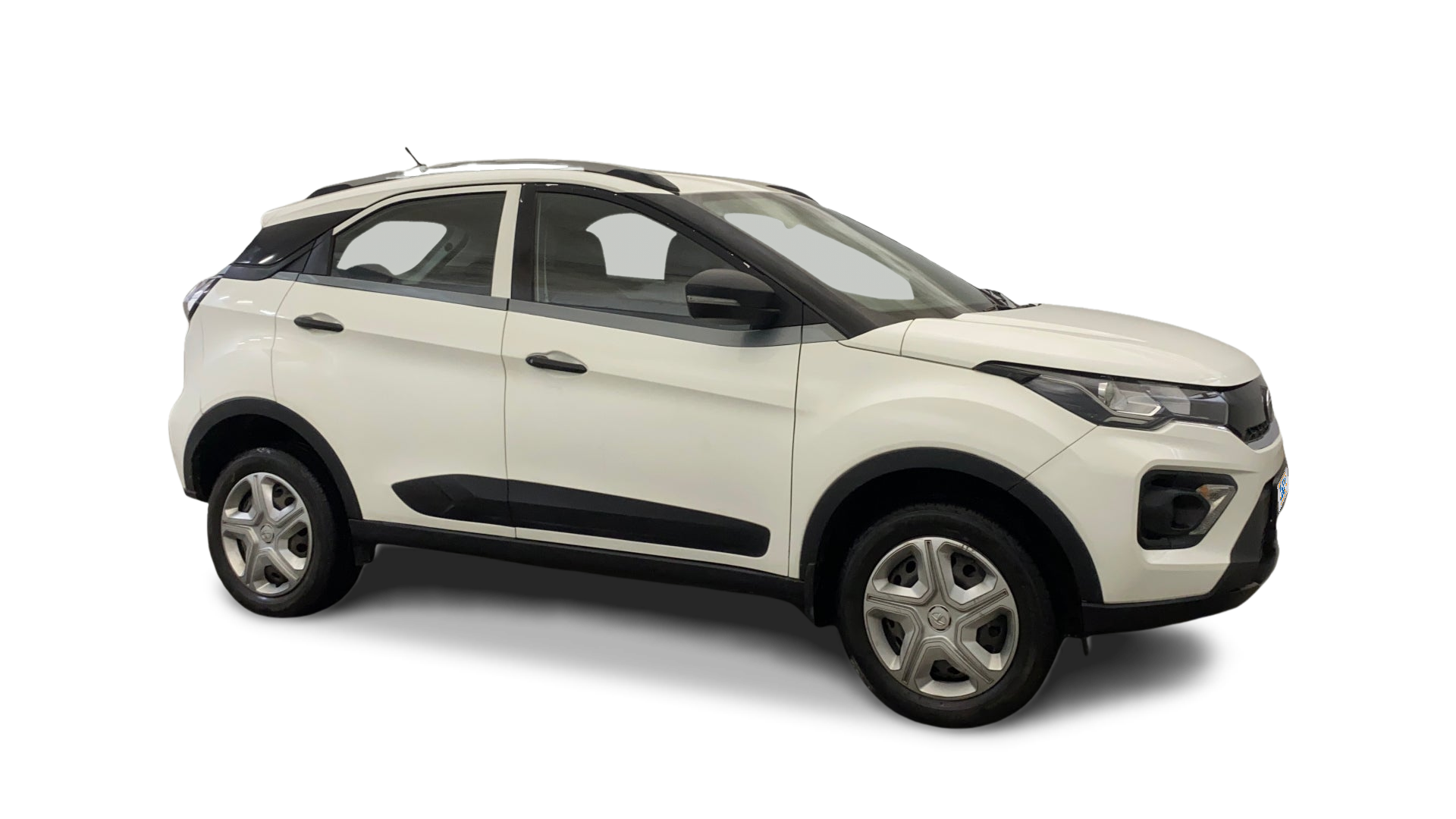 Tata NEXON-img