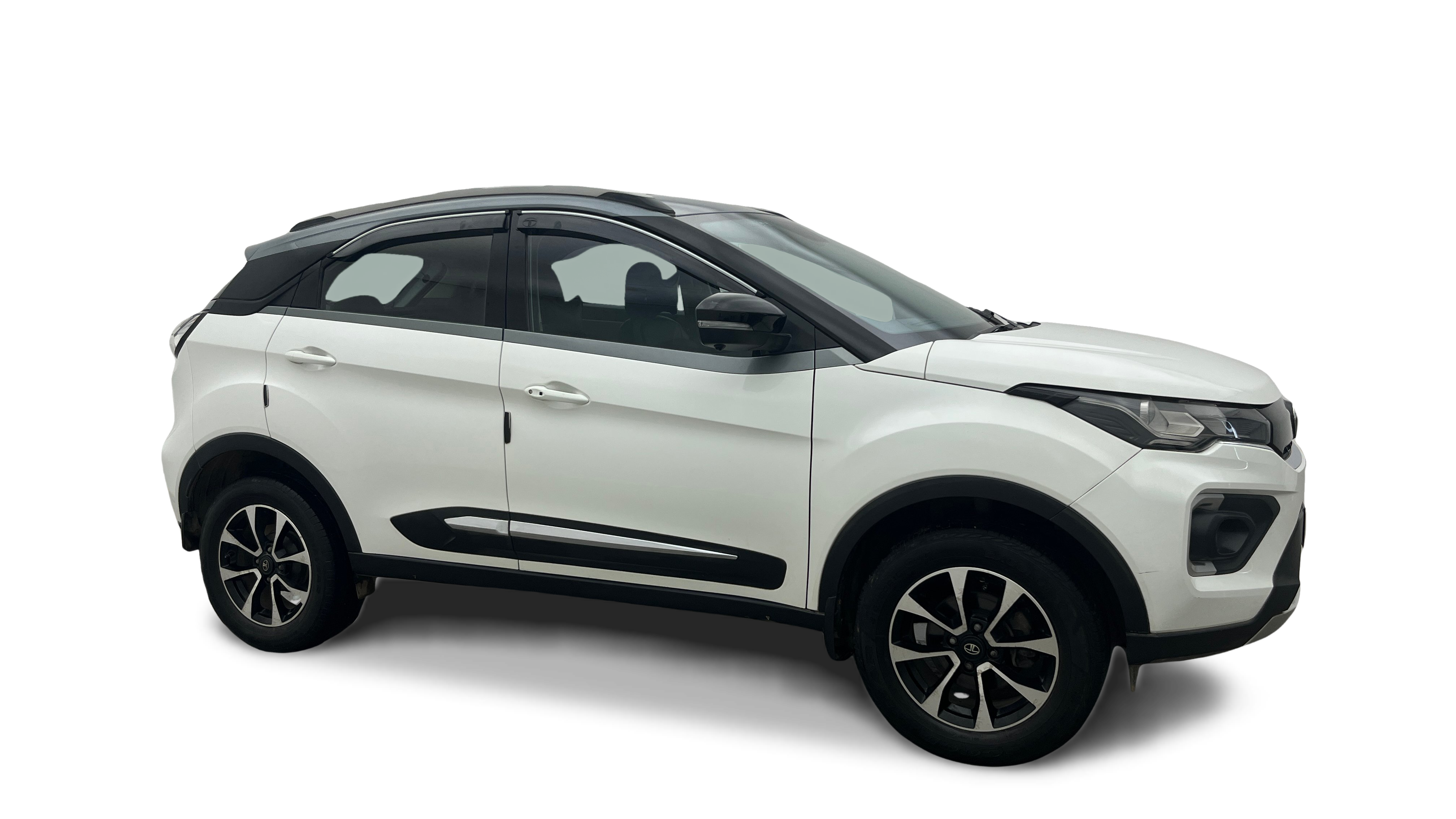 2020 Tata NEXON - SUV - Petrol - Manual - ₹7.86 lakh