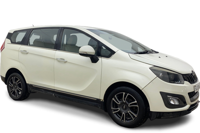 Mahindra MARAZZO-img