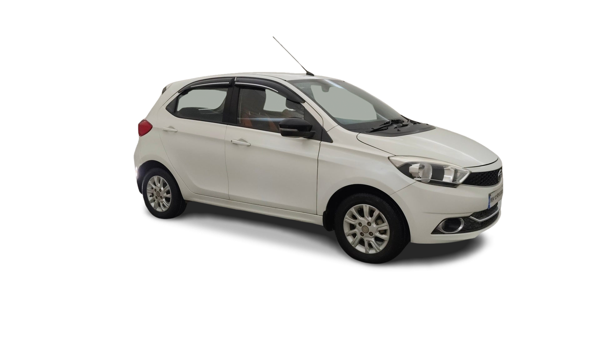 2019 Tata TIGOR - Sedan - Petrol - Automatic - ₹4.45 lakh