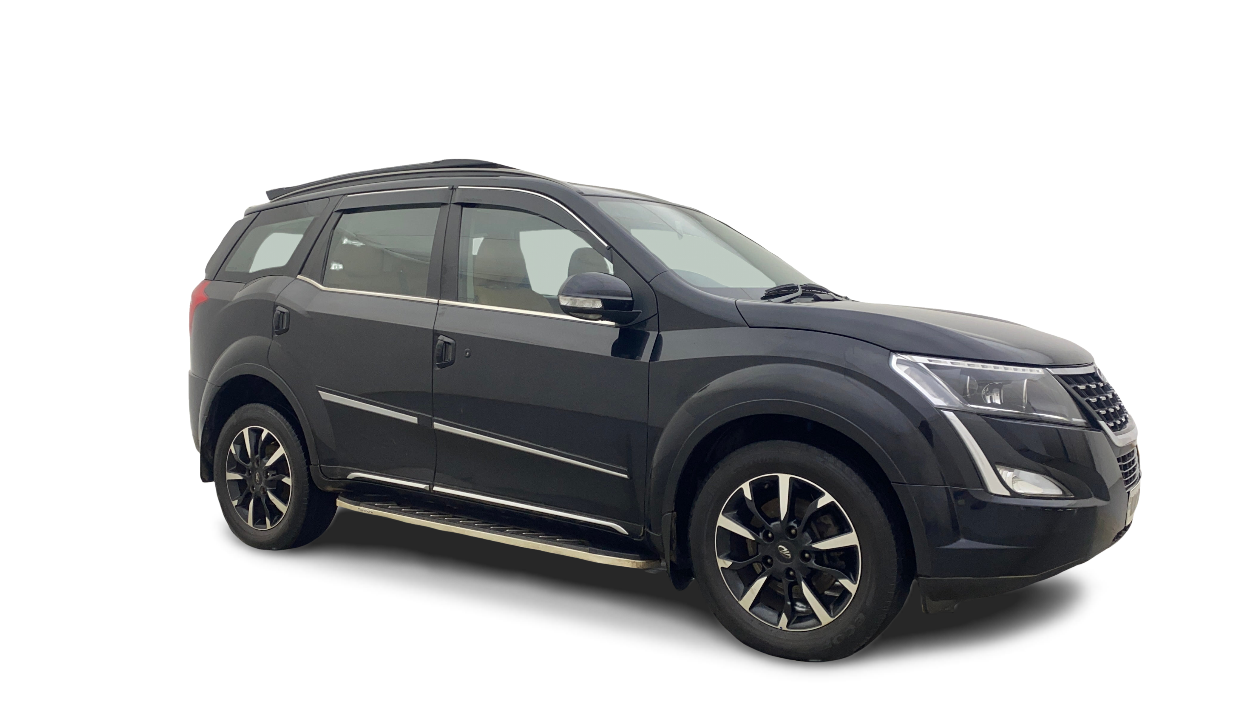 2021 Mahindra XUV500 - SUV - Diesel - Manual - ₹14.48 lakh