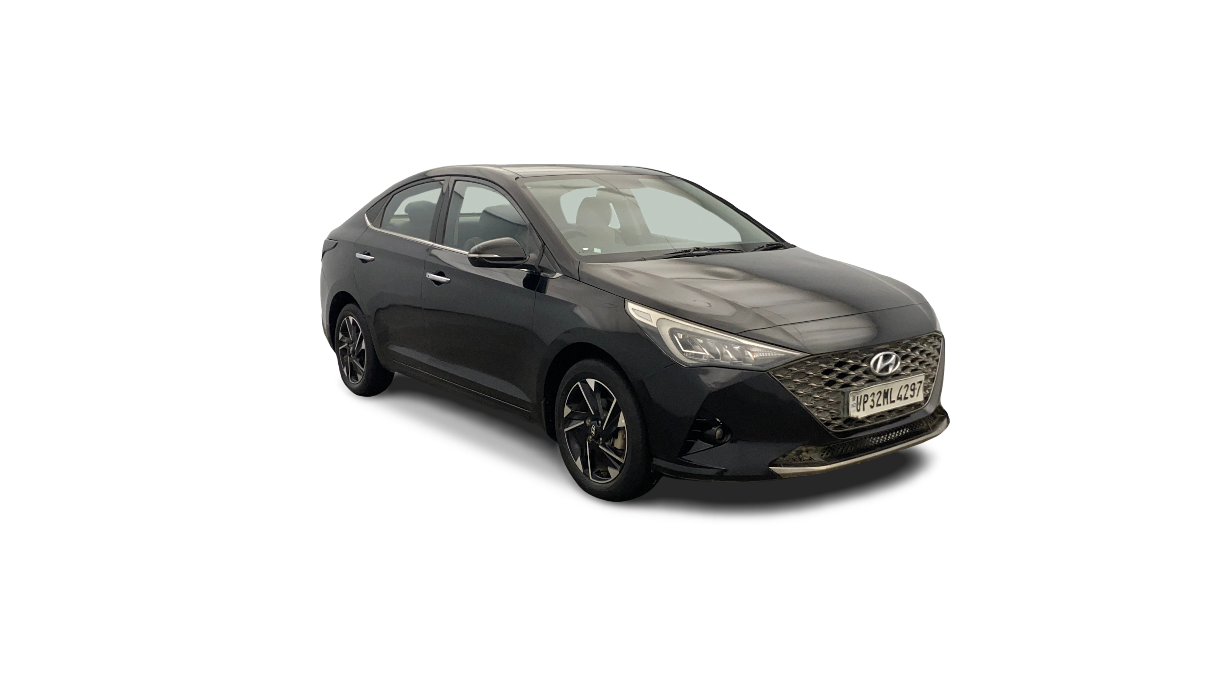 Hyundai Verna-img