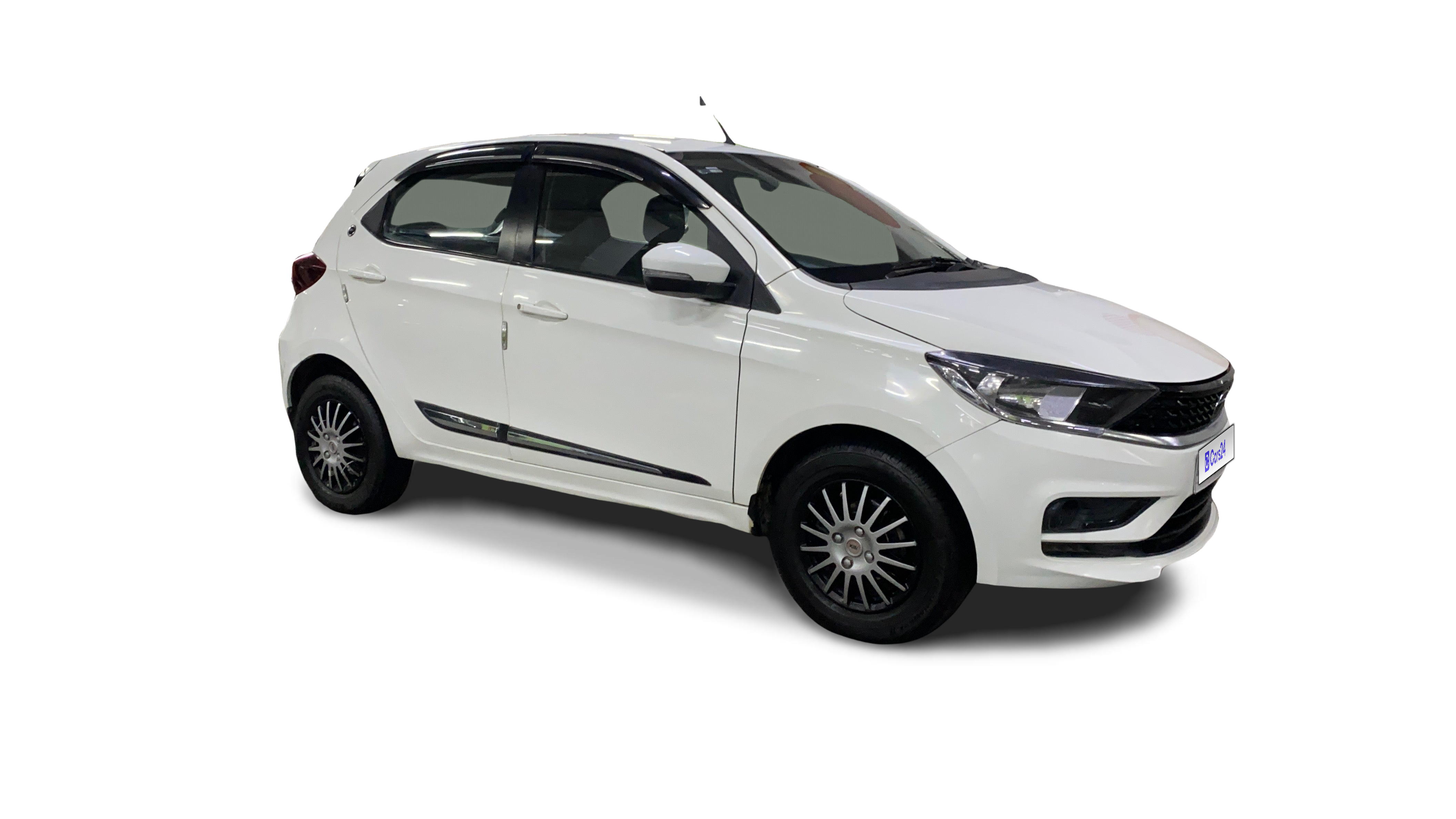 2023 Tata Tiago - Hatchback - CNG - Manual - ₹4.46 lakh