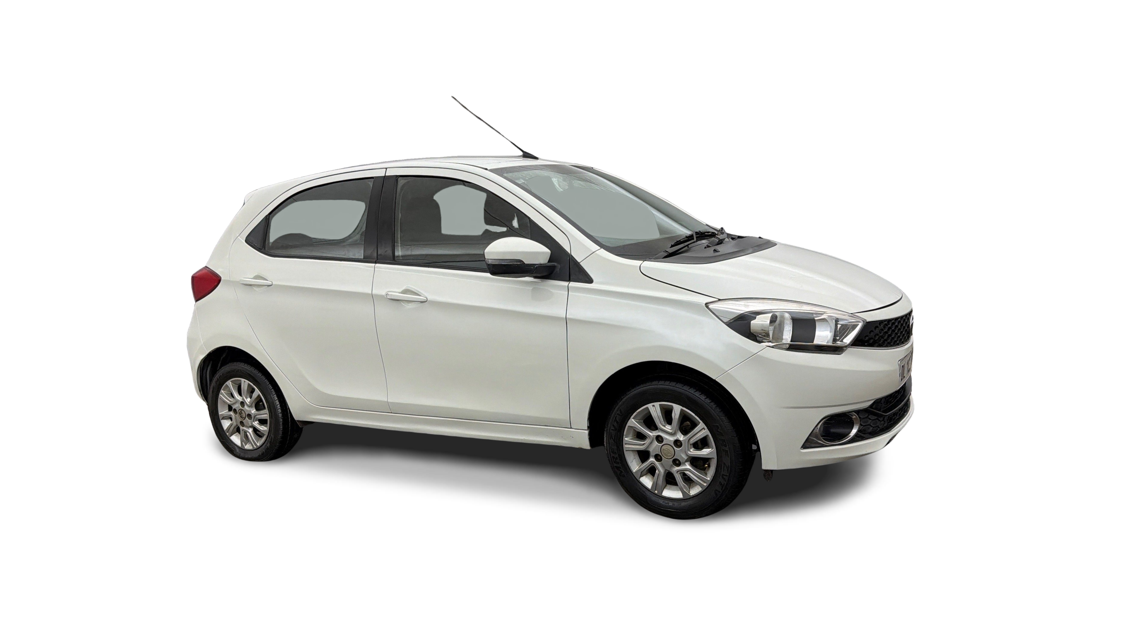 2018 Tata Tiago - Hatchback - Petrol - Automatic - ₹4.29 lakh