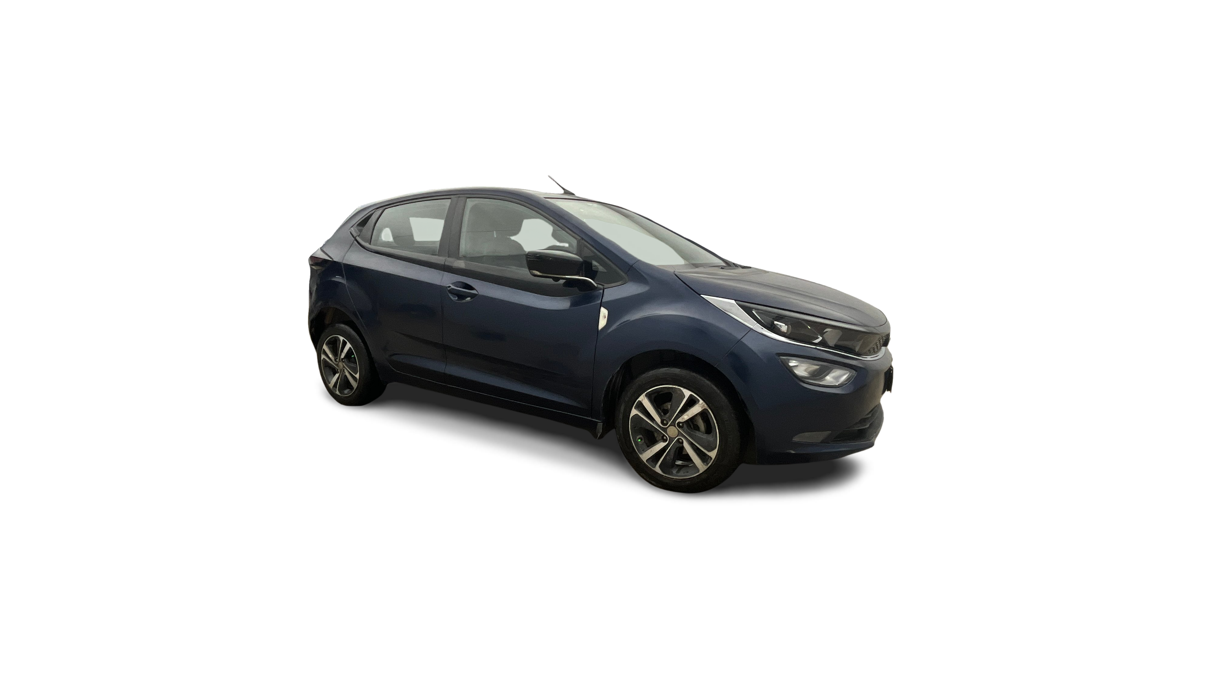 2022 Tata ALTROZ - Hatchback - Petrol - Automatic - ₹5.70 lakh