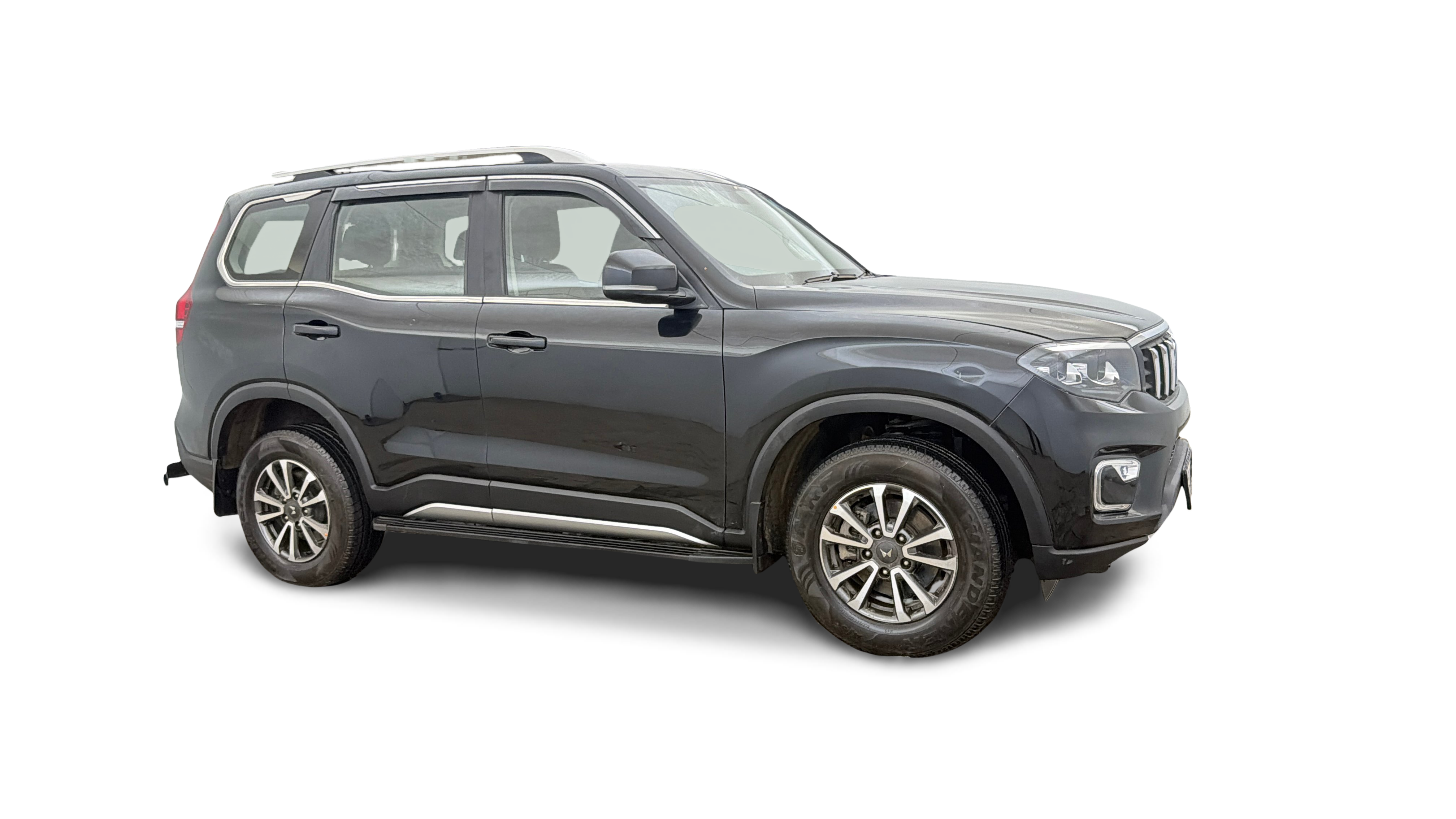 2025 Mahindra SCORPIO-N - SUV - Petrol - Manual - ₹16.00 lakh