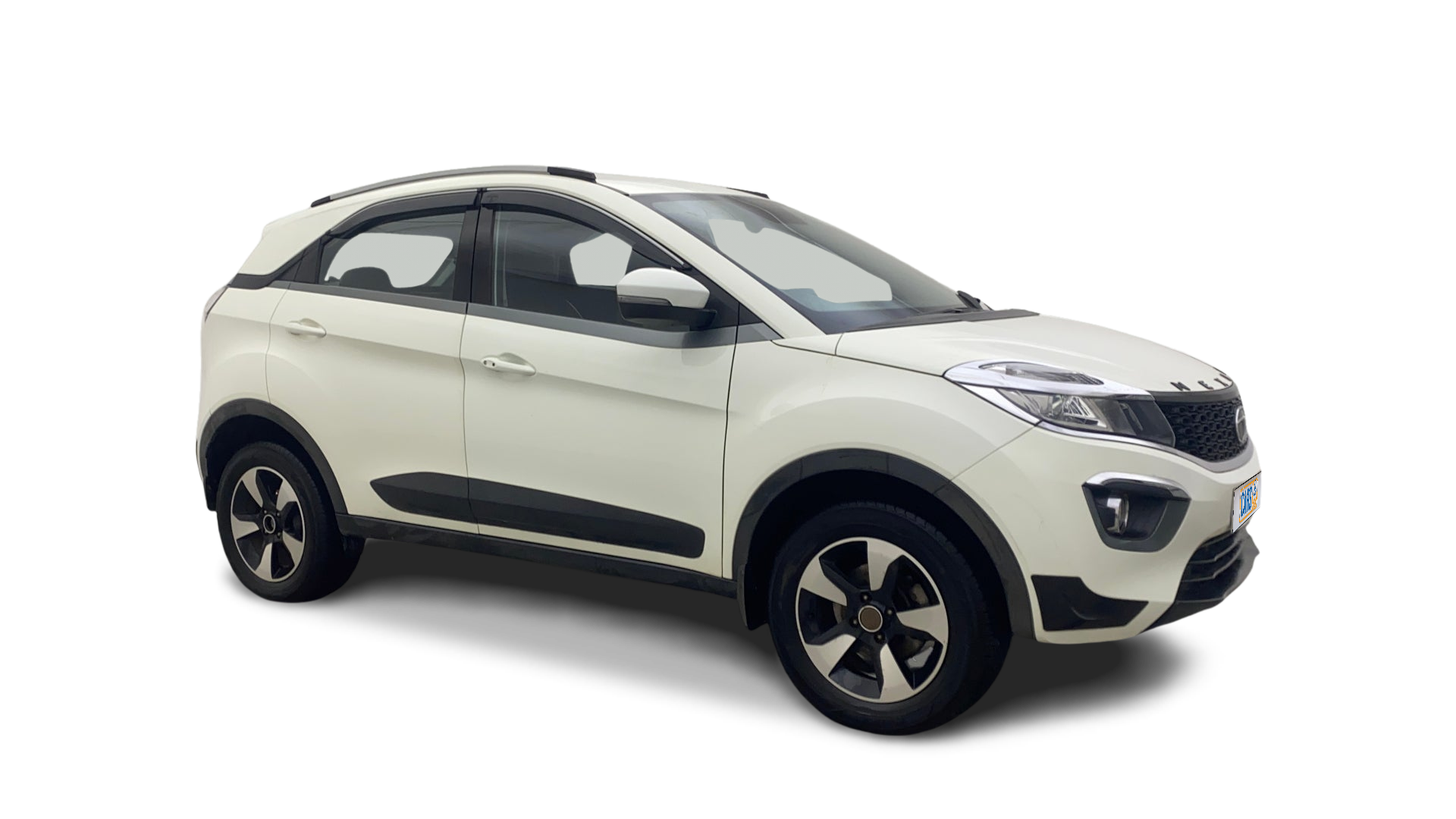 Tata NEXON-img
