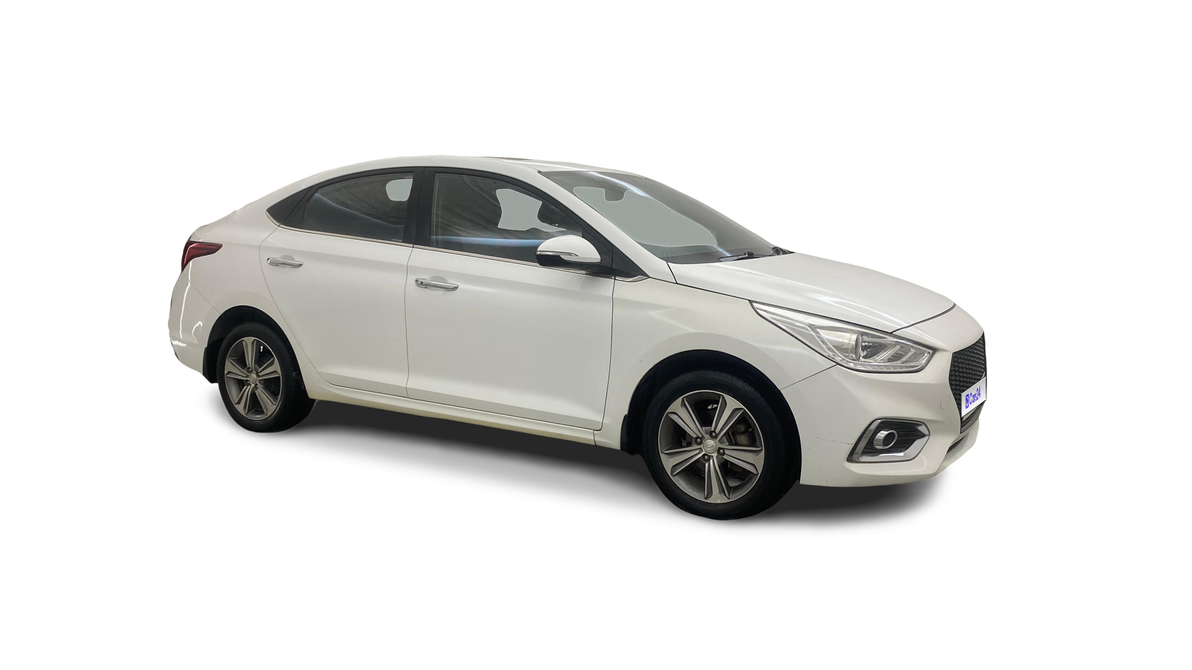 2018 Hyundai Verna - Sedan - Petrol - Automatic - ₹6.79 lakh