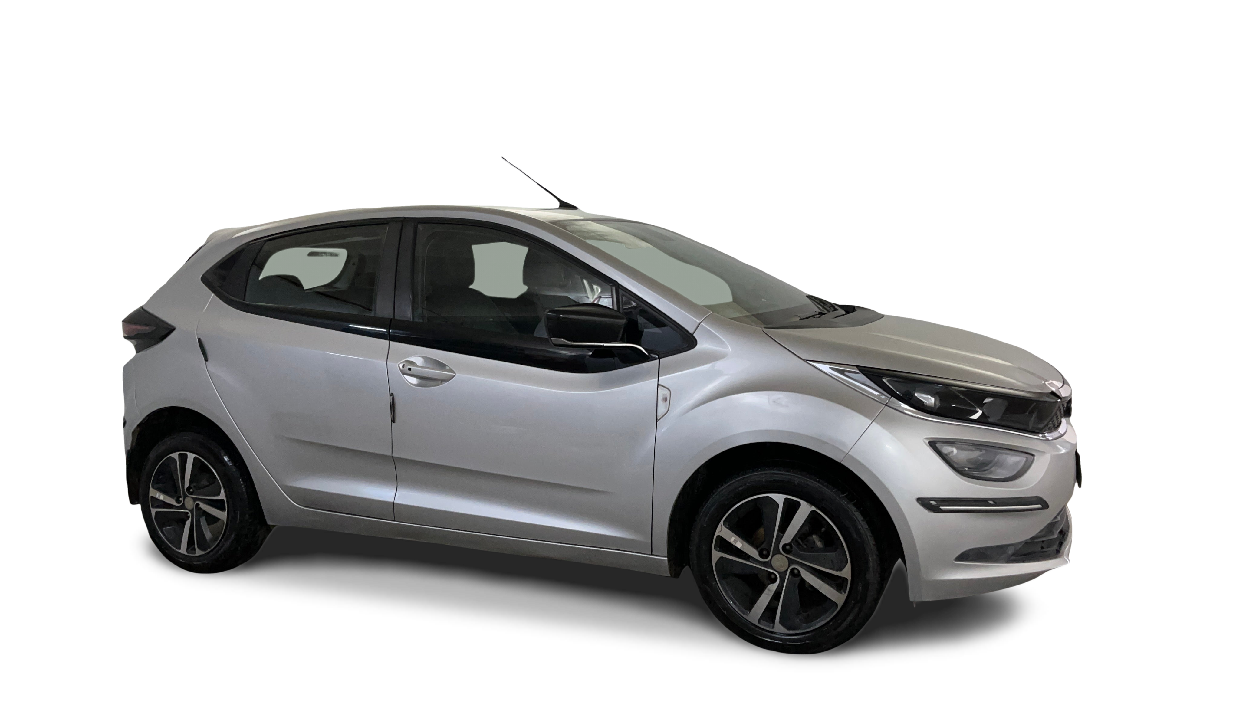 Tata ALTROZ-img