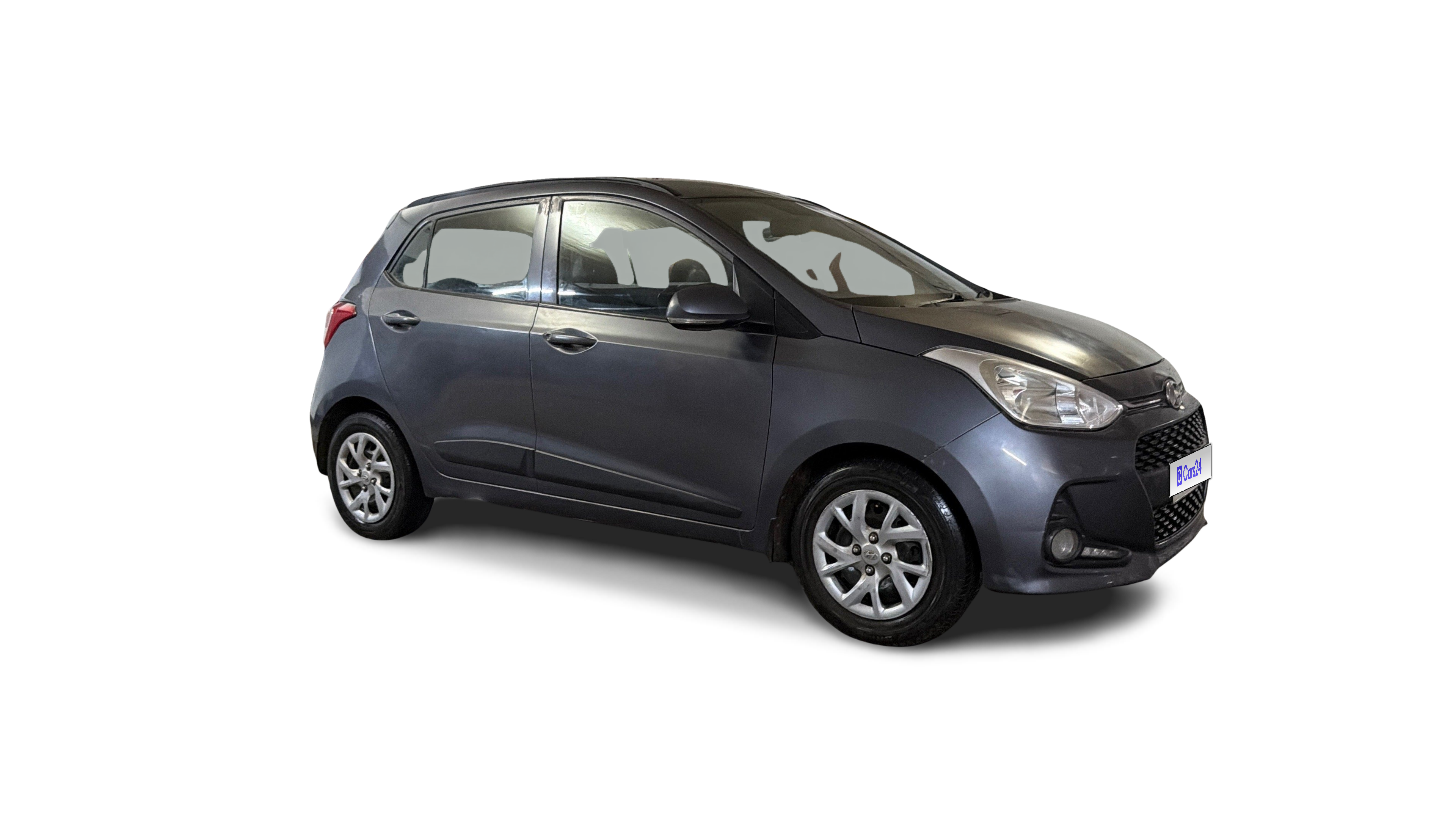 2017 Hyundai Grand i10 - Hatchback - CNG - Manual - ₹3.04 lakh