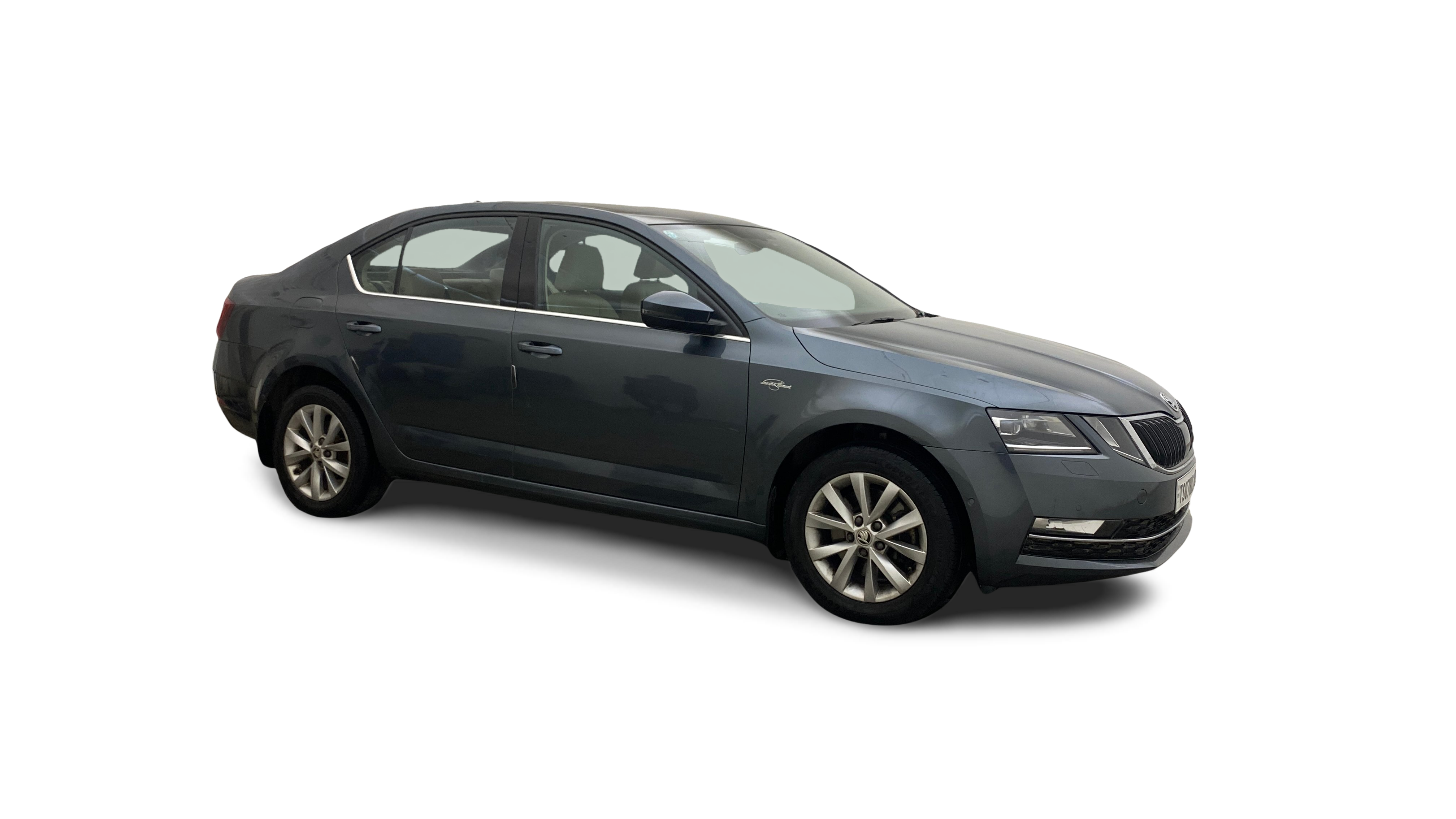 2019 Skoda Octavia - Sedan - Petrol - Automatic - ₹11.29 lakh