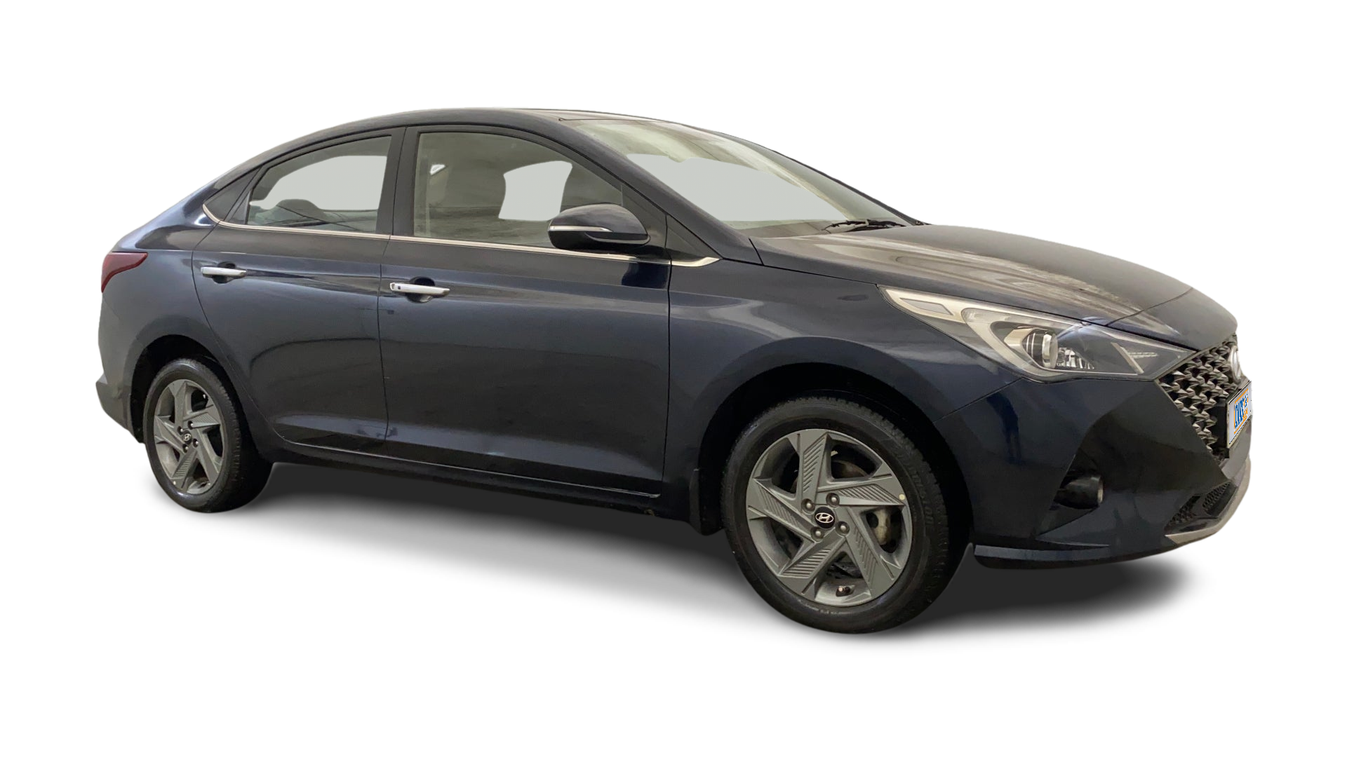 Hyundai Verna-img