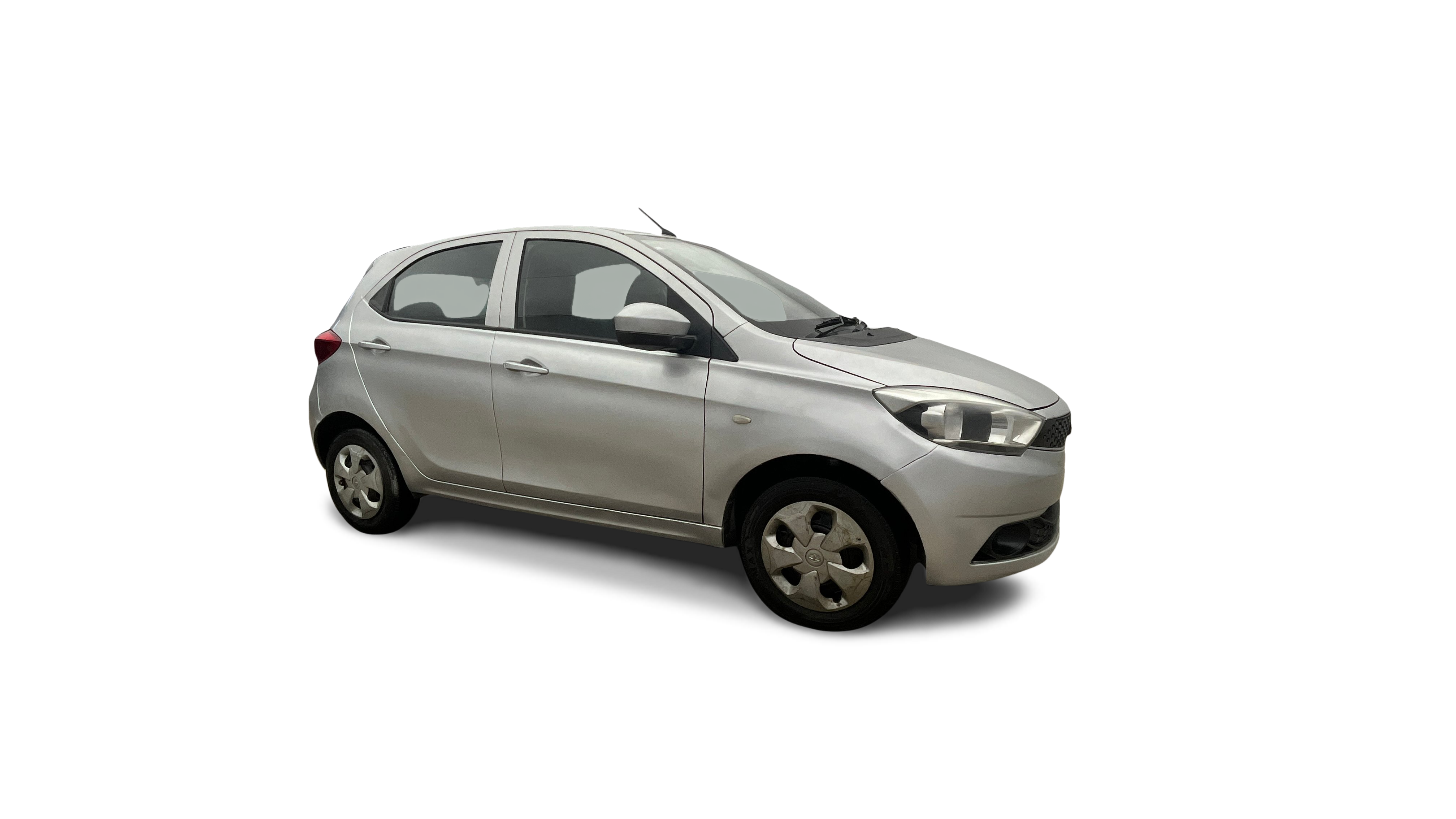 2017 Tata Tiago - Hatchback - Petrol - Manual - ₹2.56 lakh