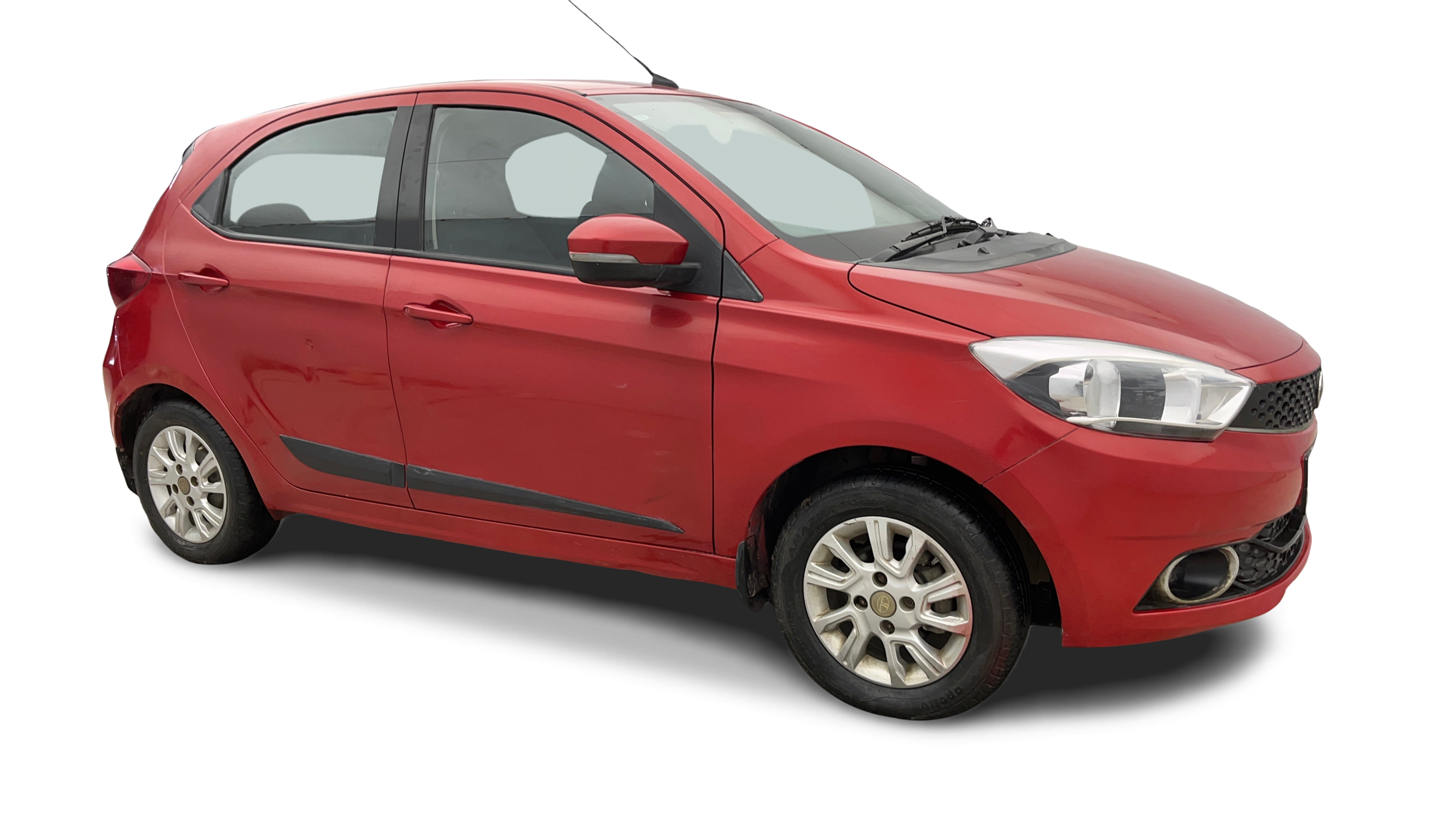Tata Tiago-img