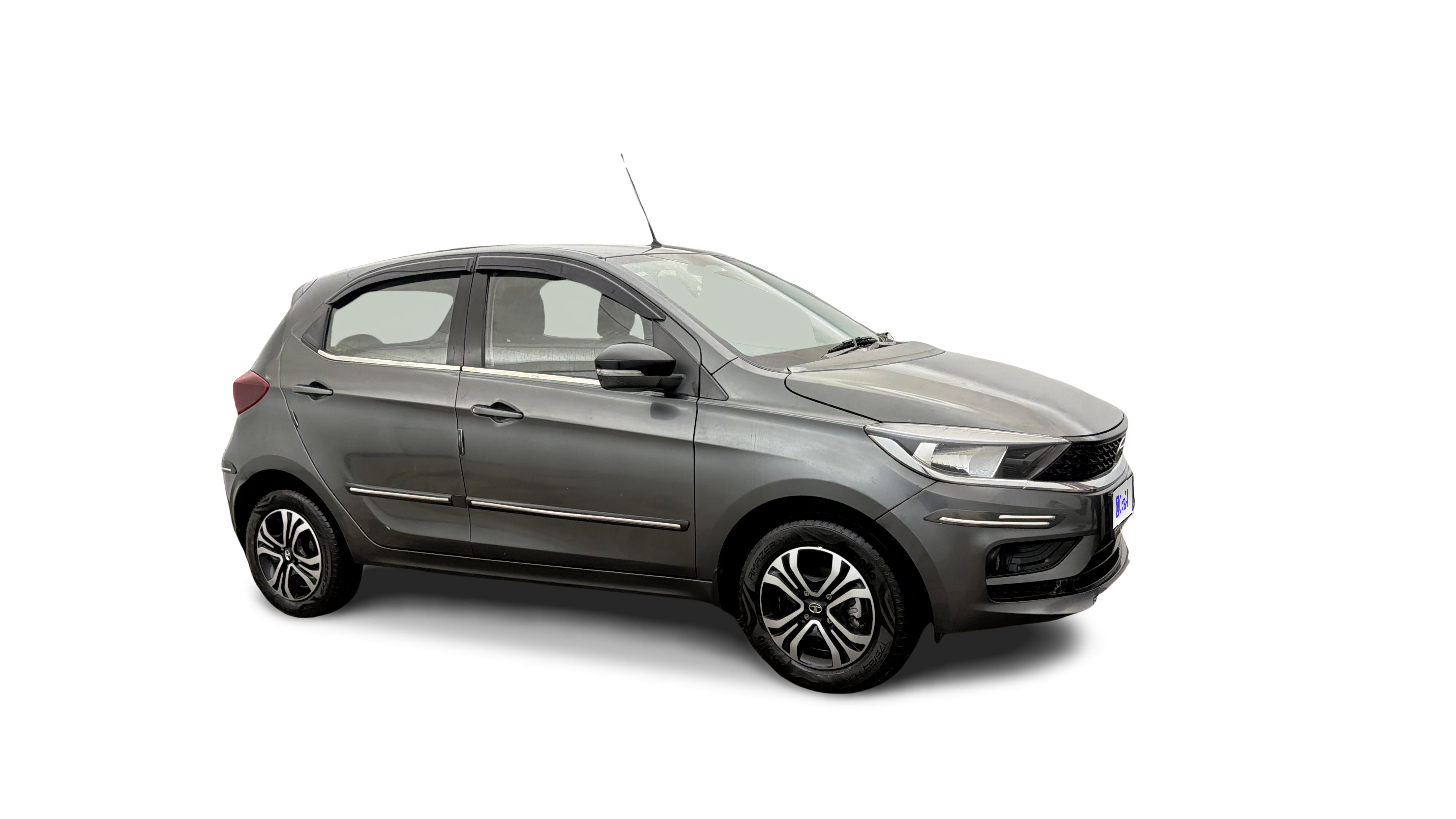 2022 Tata Tiago - Hatchback - Petrol - Manual - ₹4.82 lakh