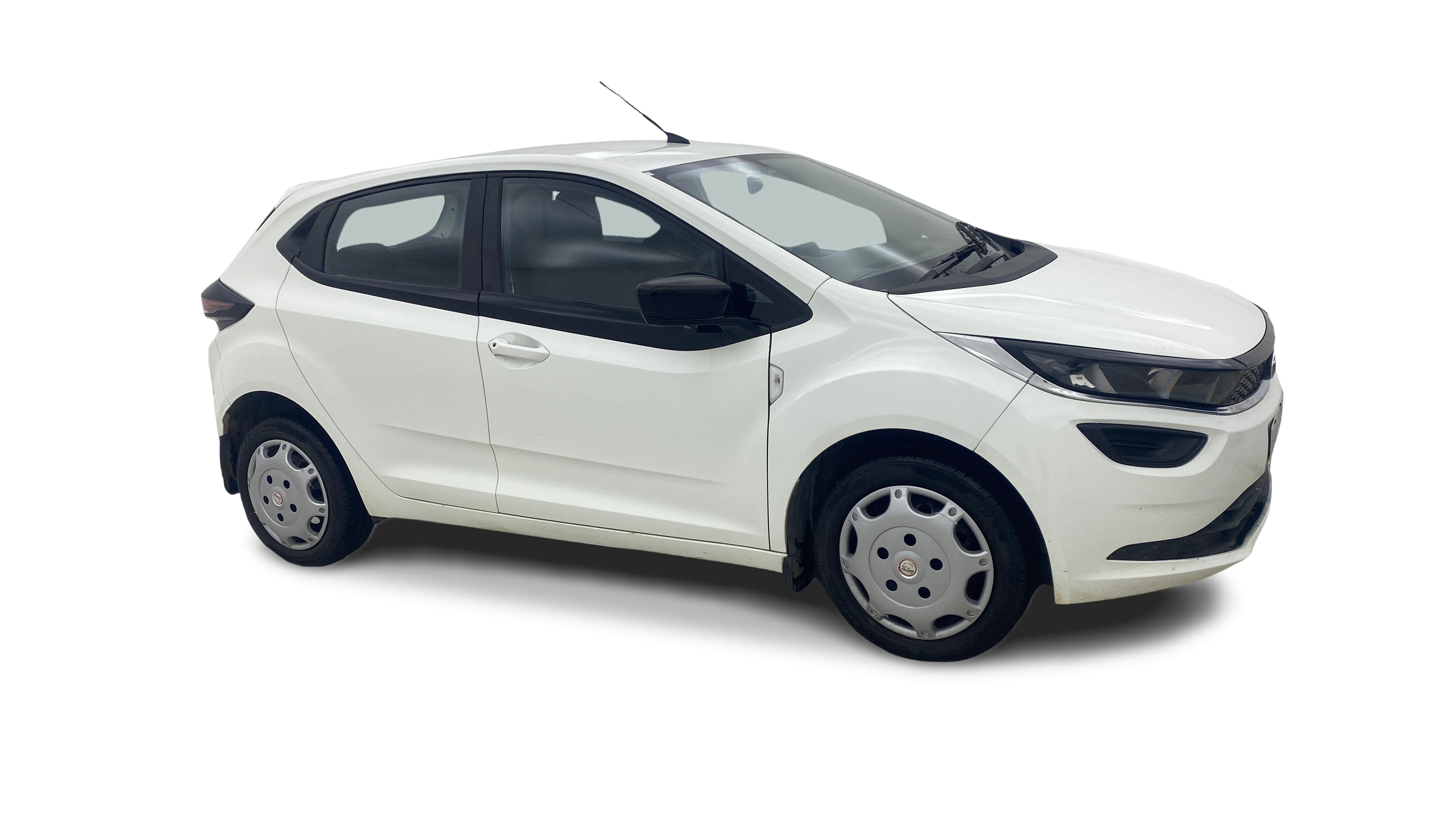 2022 Tata ALTROZ - Hatchback - Petrol - Manual - ₹6.03 lakh