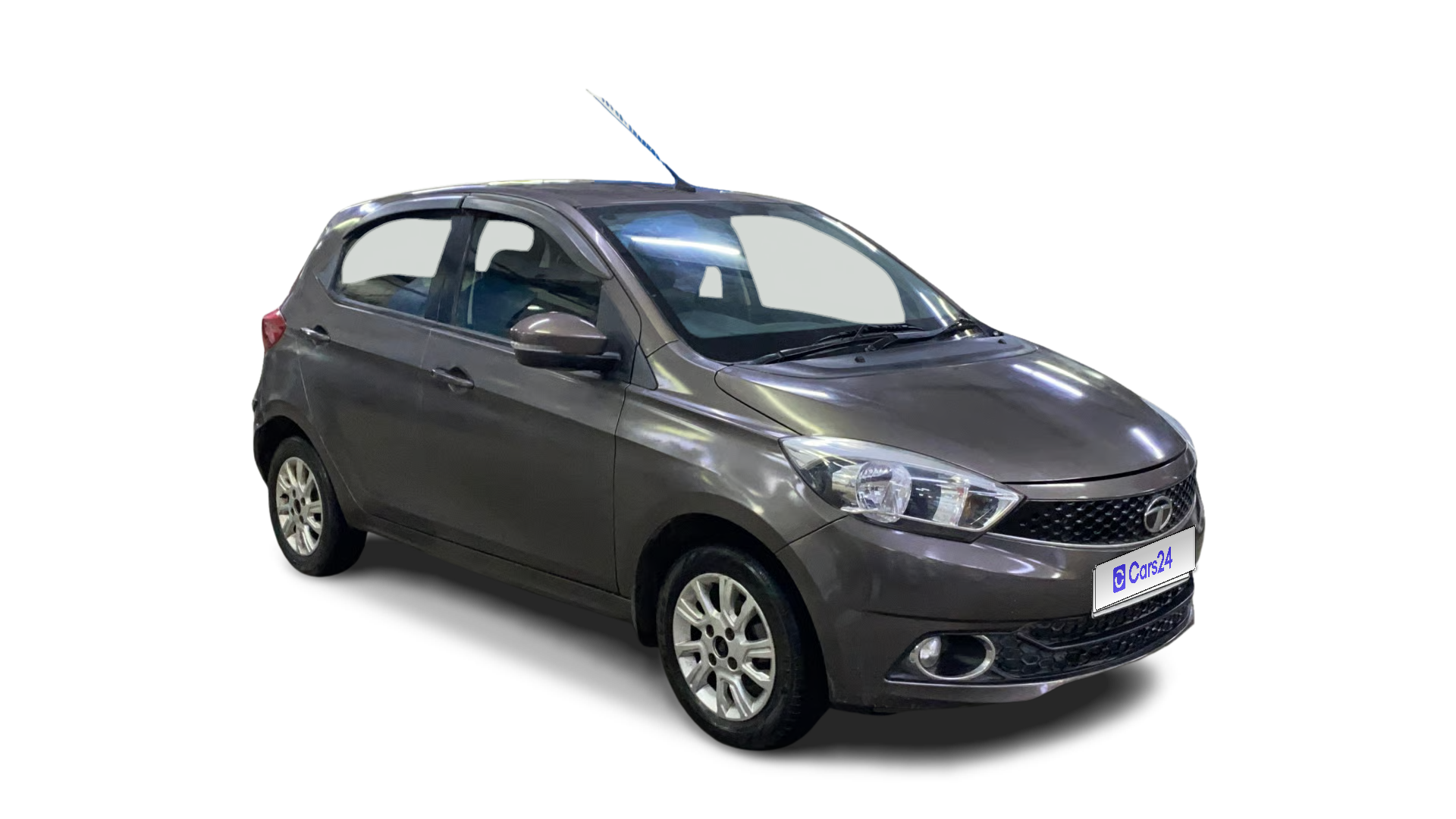 2018 Tata Tiago - Hatchback - Petrol - Manual - ₹3.01 lakh