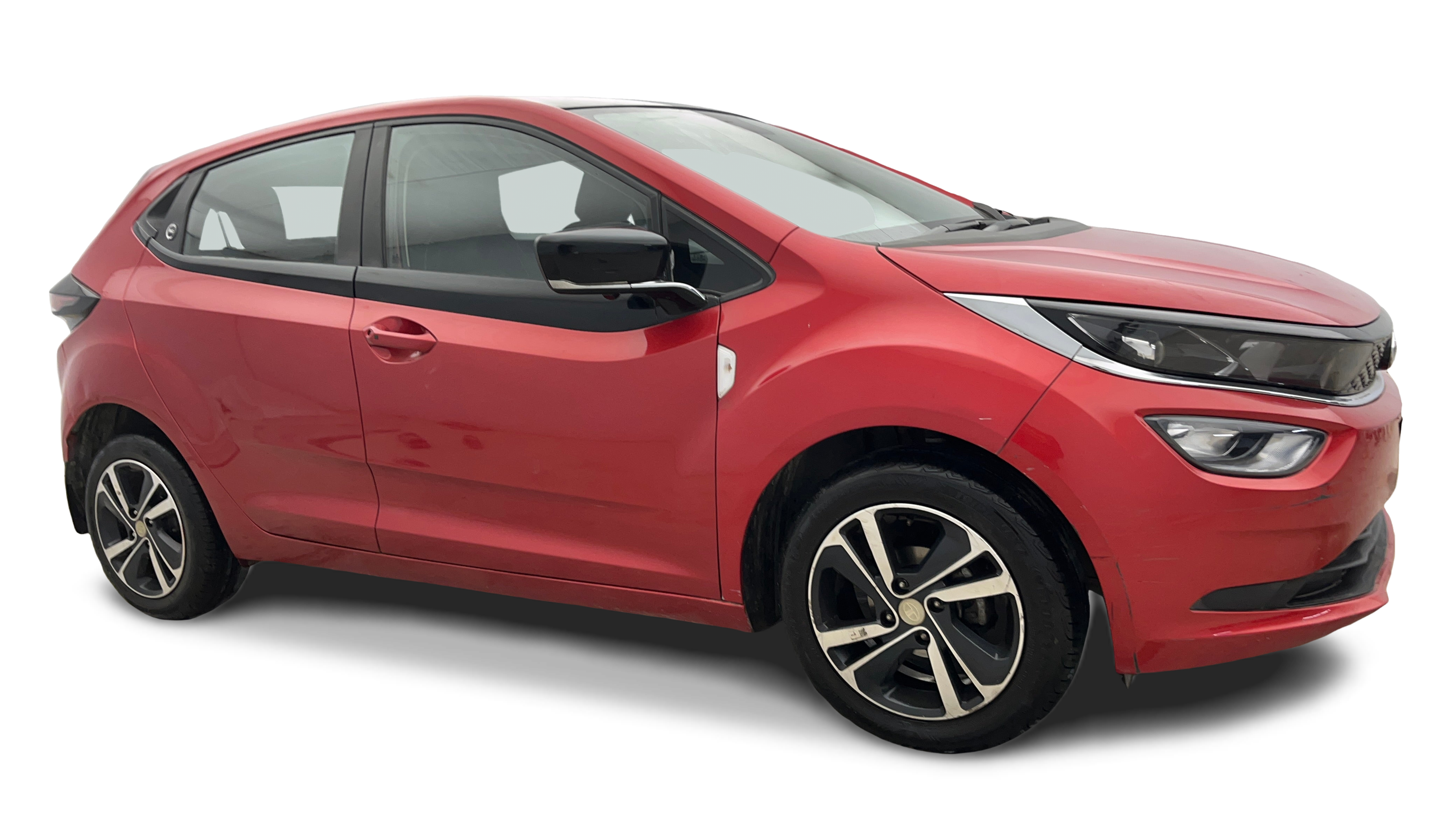 Tata ALTROZ-img