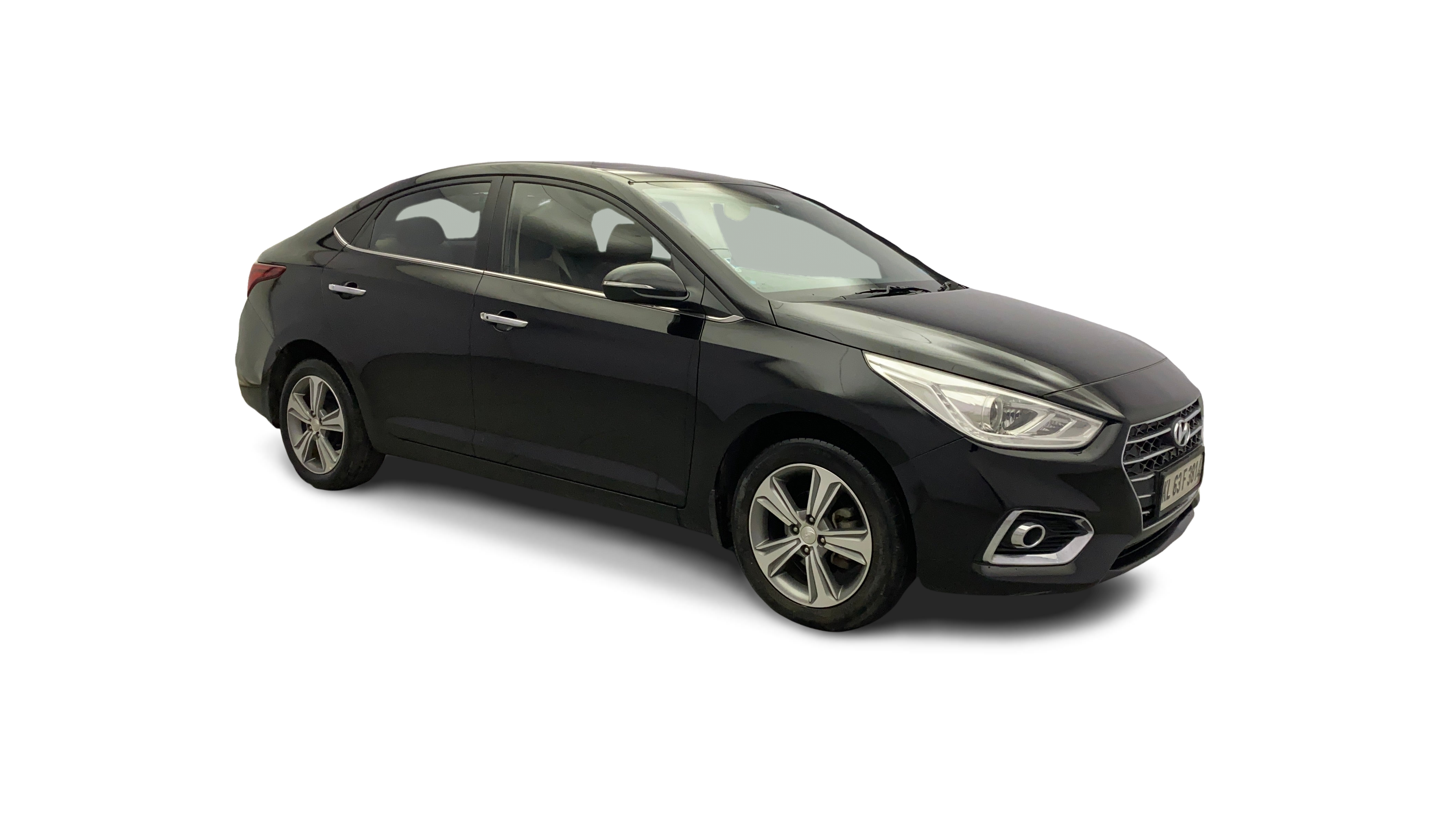 Hyundai Verna-img