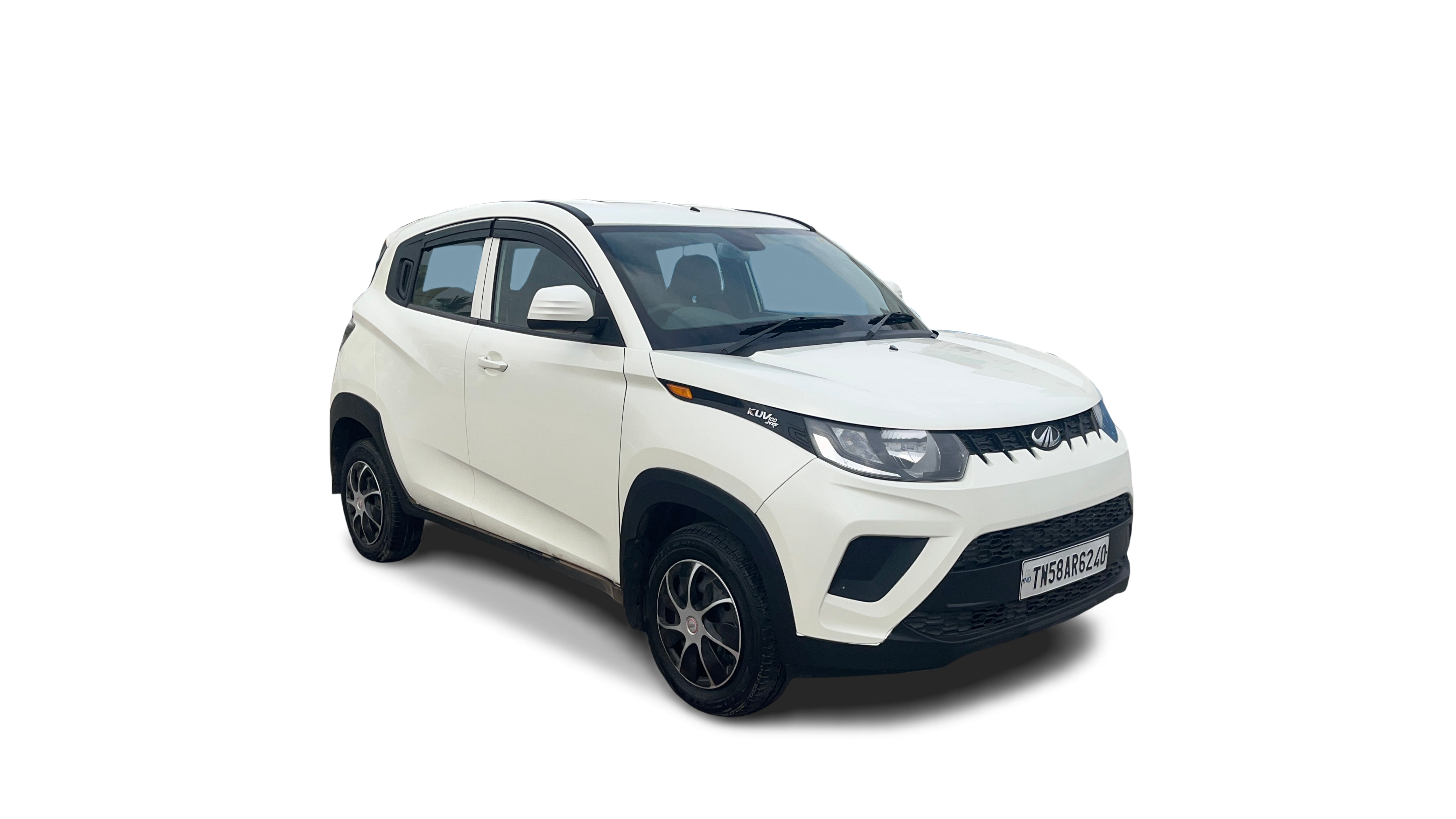 Mahindra KUV 100 NXT-img