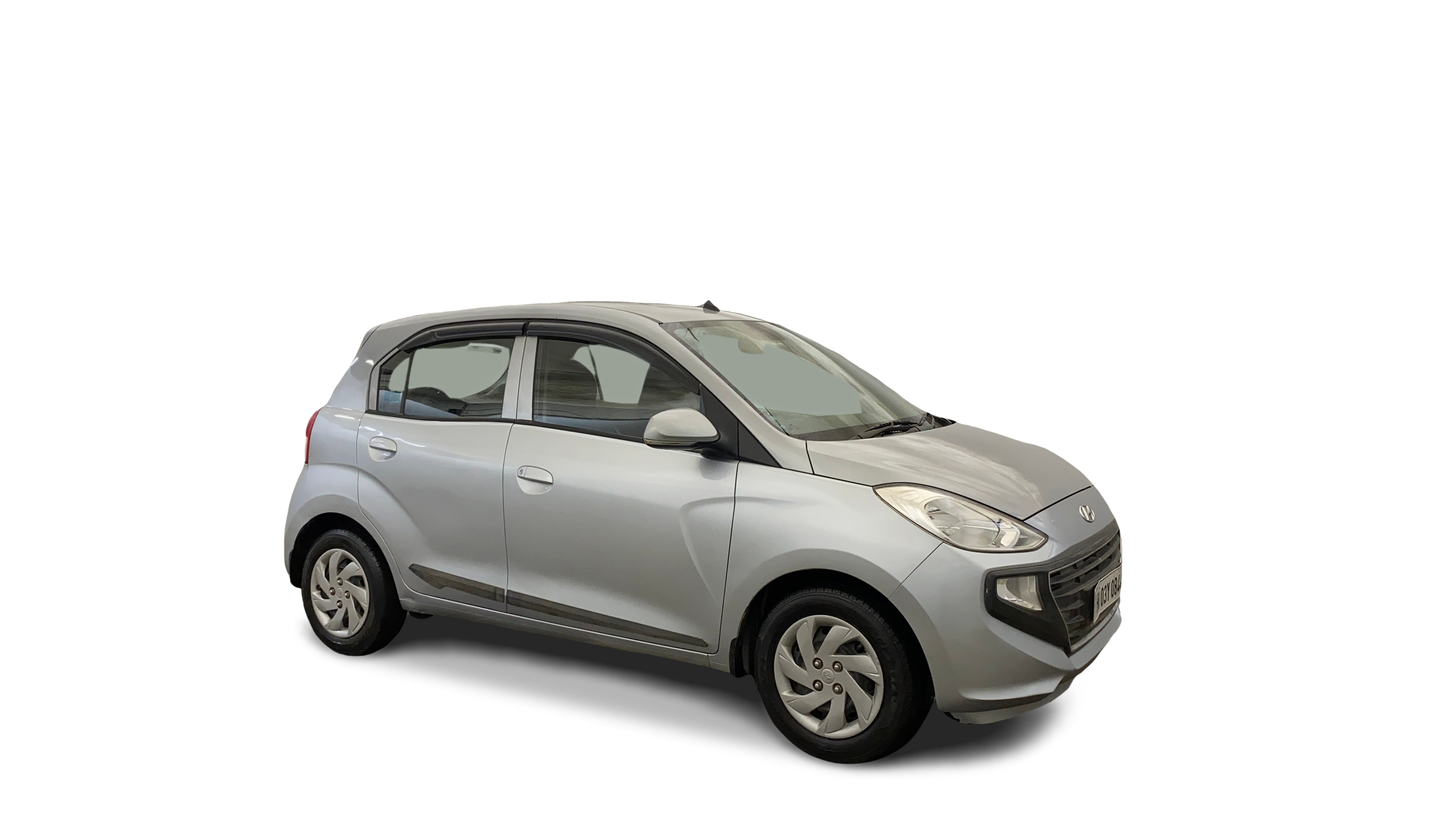 Hyundai NEW SANTRO-img
