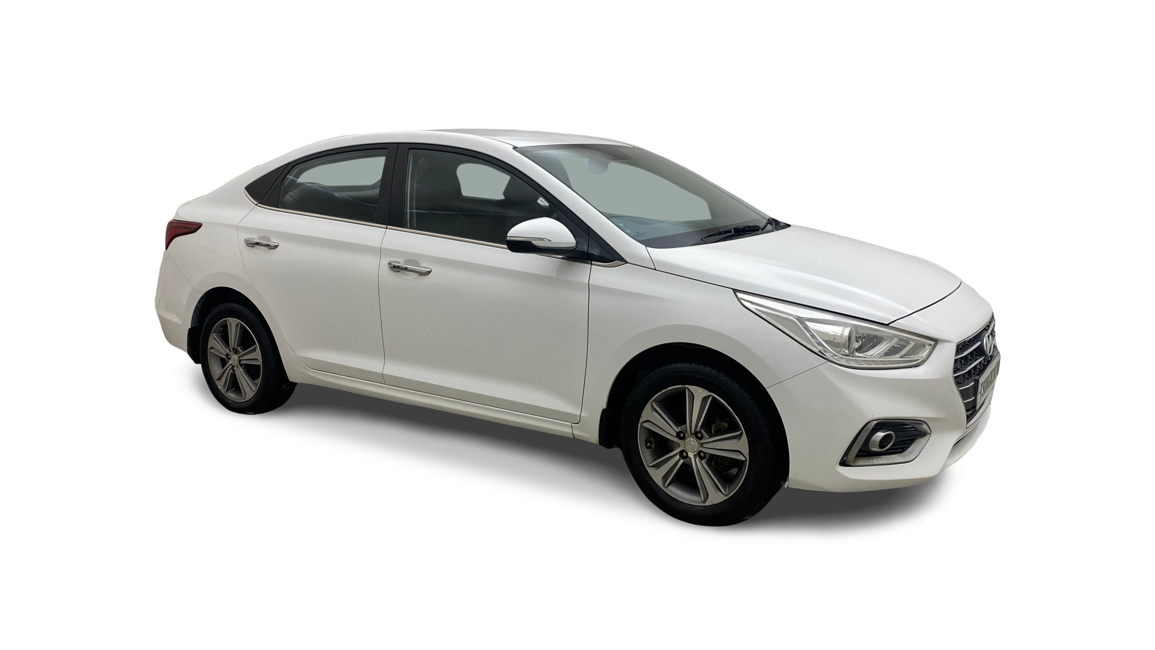 2019 Hyundai Verna - Sedan - Petrol - Manual - ₹5.82 lakh