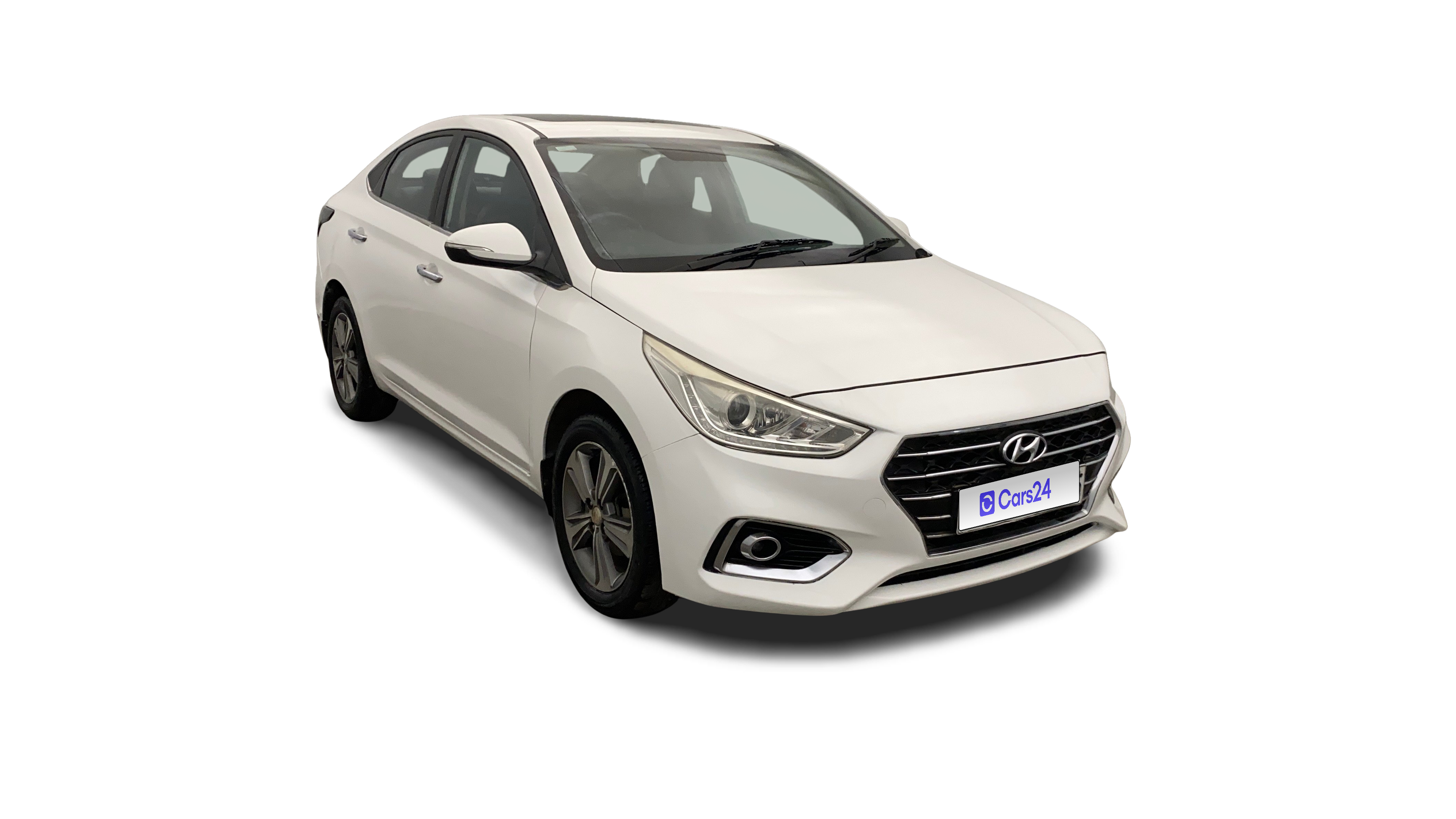 2018 Hyundai Verna - Sedan - Petrol - Manual - ₹6.76 lakh