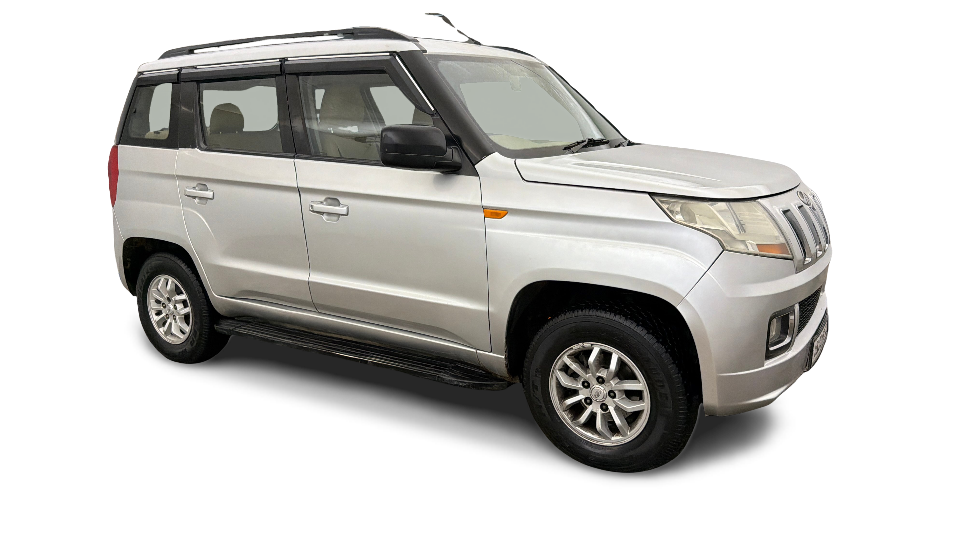 2016 Mahindra TUV300 - SUV - Diesel - Manual - ₹4.83 lakh