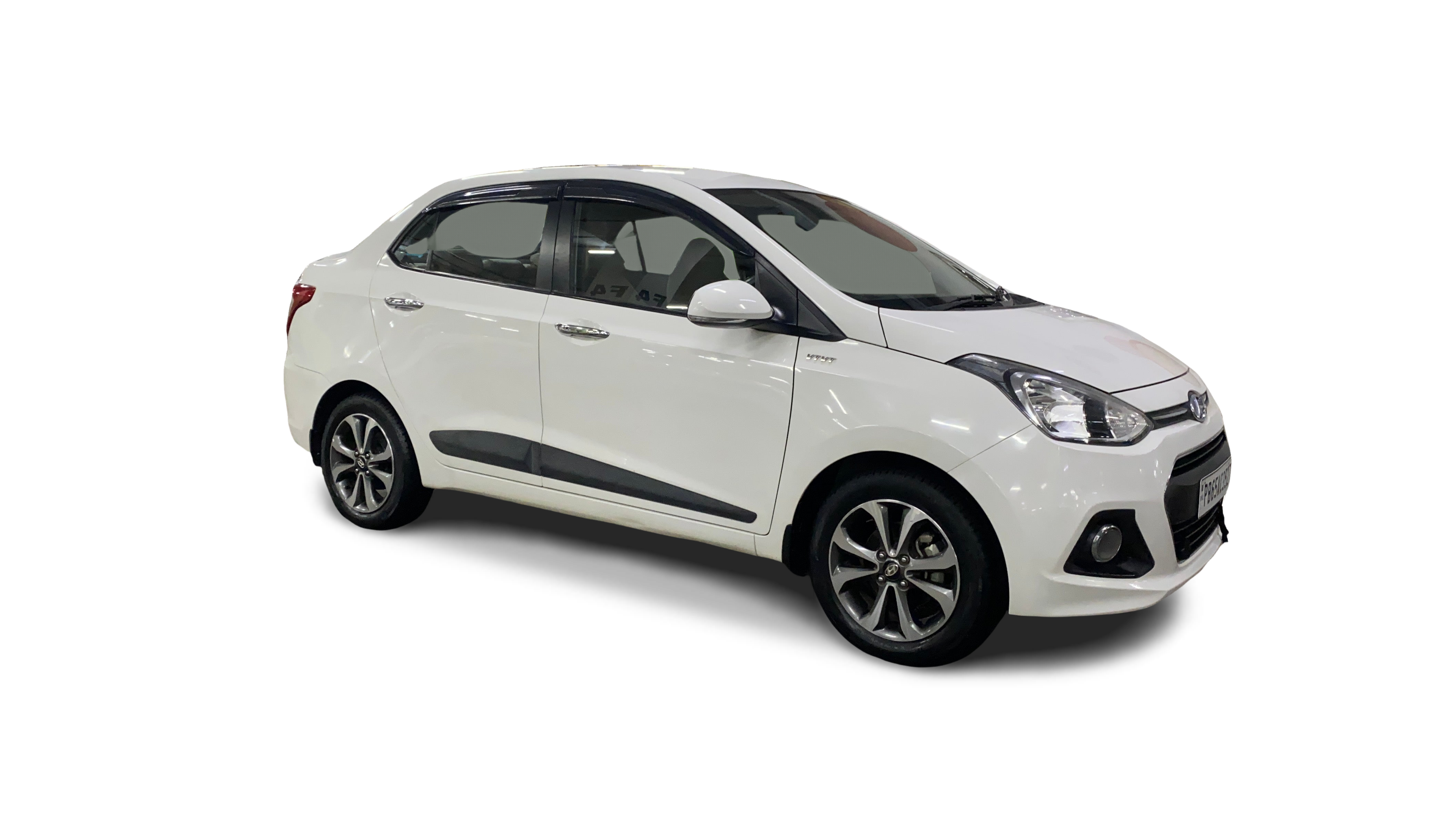 Hyundai Xcent-img