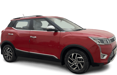 2022 Mahindra XUV300 - SUV - Diesel - Automatic - ₹8.50 lakh