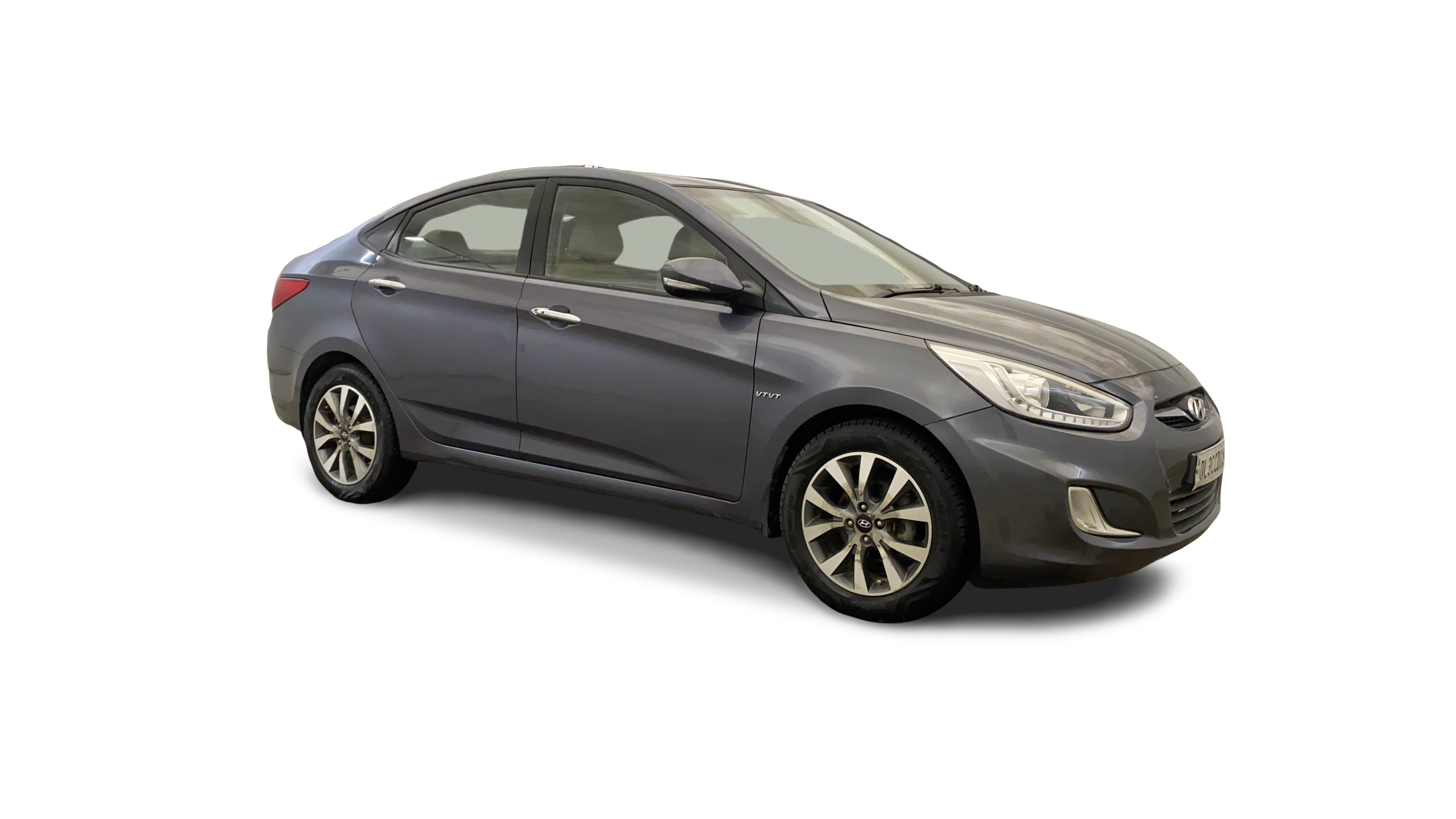 Hyundai Verna-img
