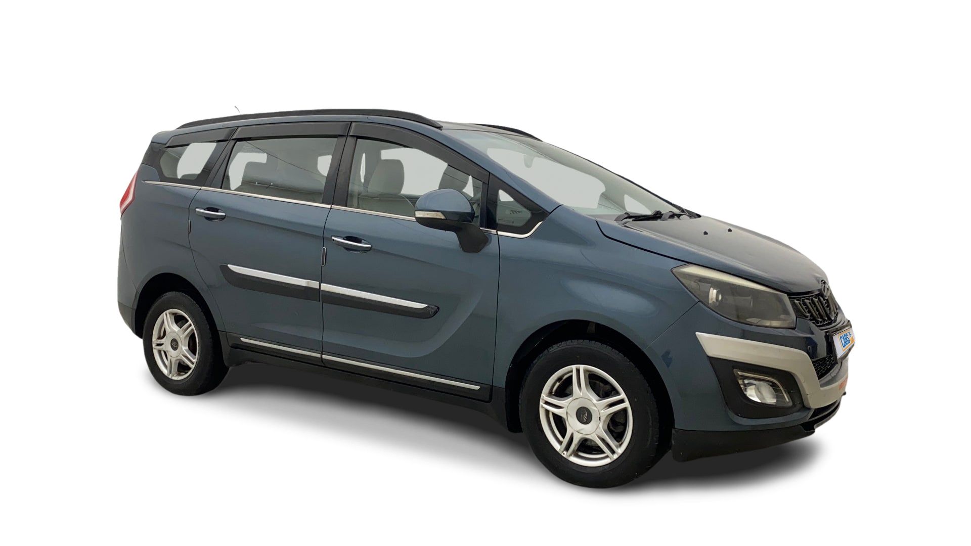Mahindra MARAZZO-img