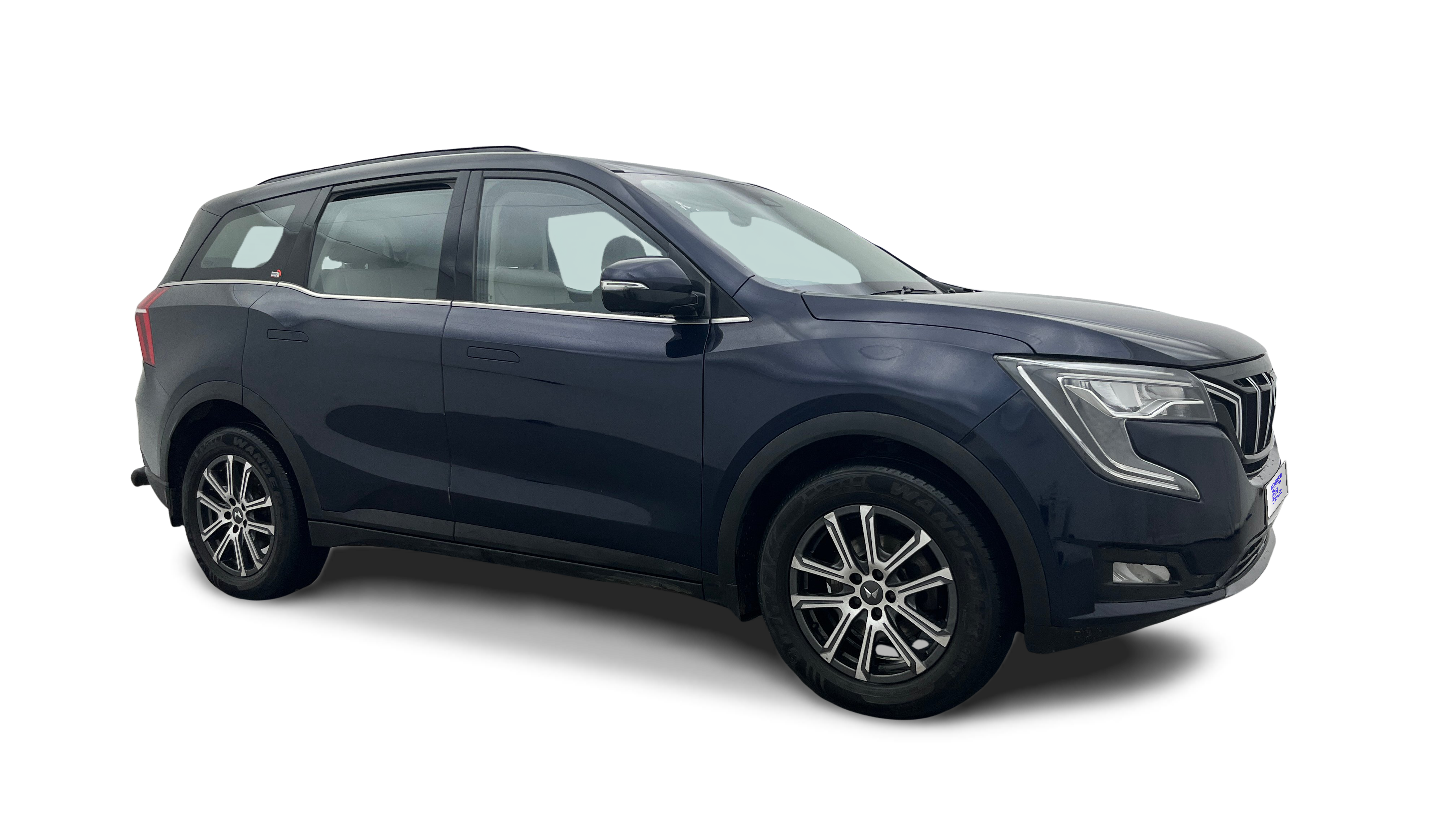 2022 Mahindra XUV700 - SUV - Petrol - Automatic - ₹15.51 lakh